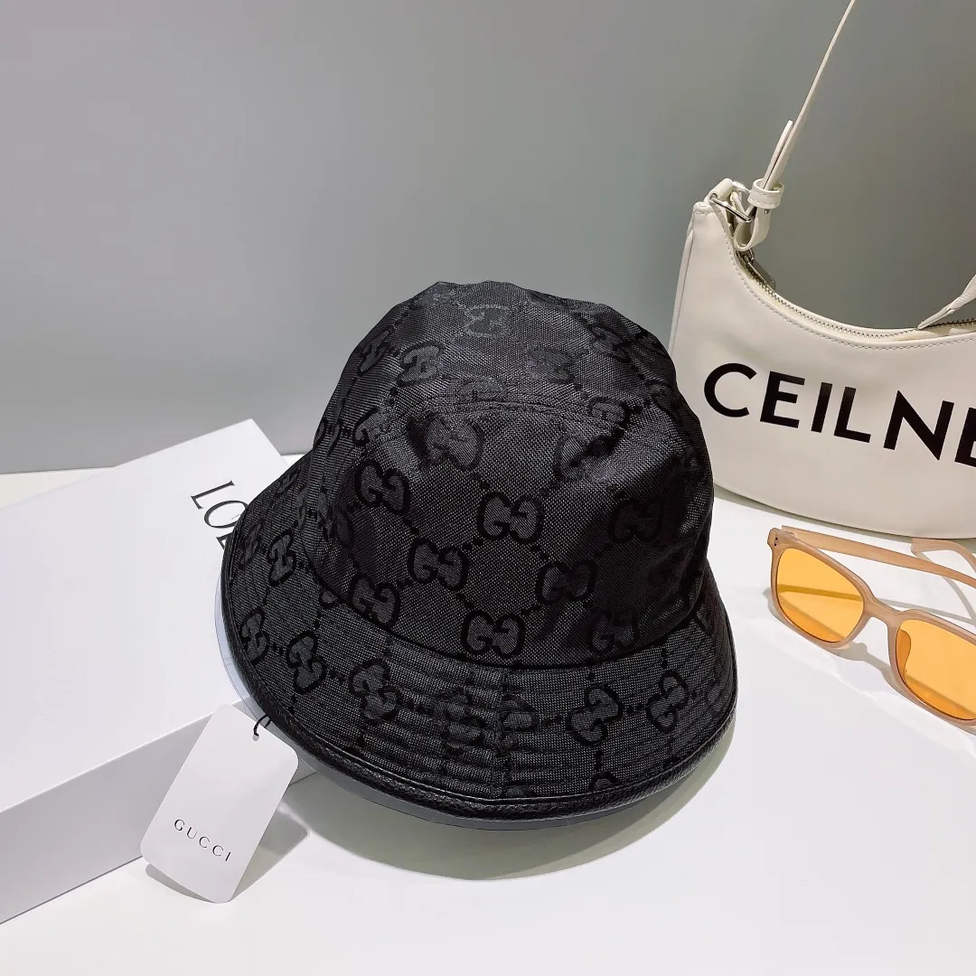P70💰 High version GUCCI leather bucket hat synchronized with counters, hot shipments, super beautiful and easy to match, simple and elegant