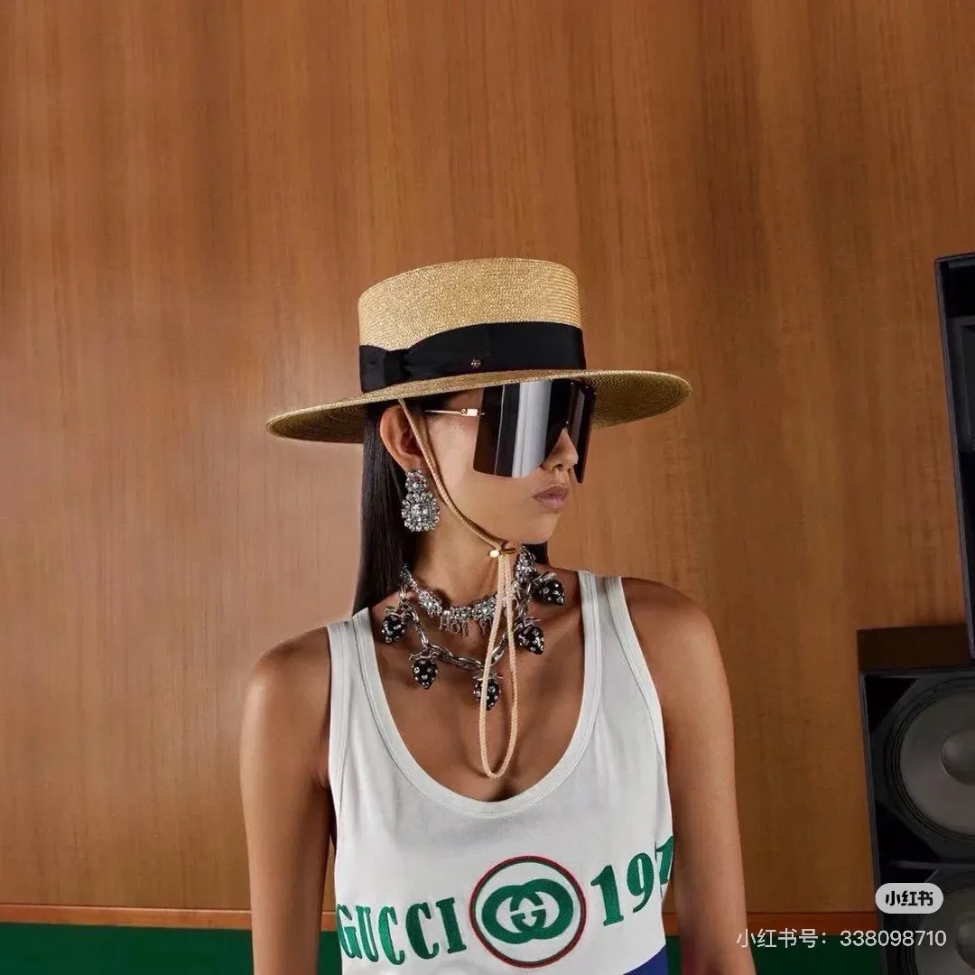 💰160¥ Gucci flat-top straw hat. Advanced customization
