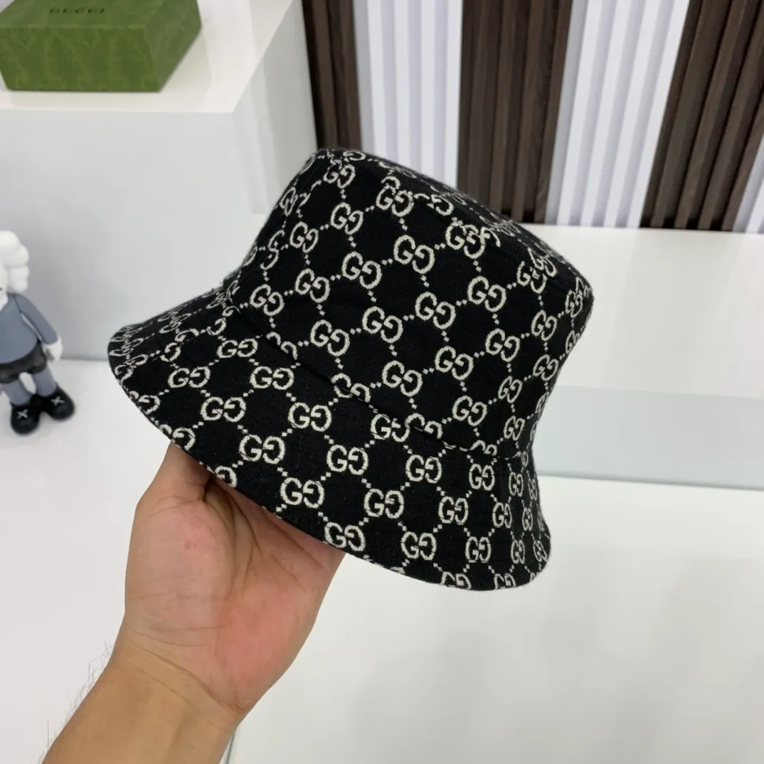 p80 Gucci (Gucci) new style original fisherman hat with Gucci patch and LOGO printing, taken in kind, suitable for both men and women.