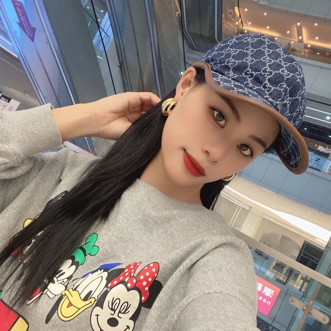 P86 GUCCI Baseball Cap 🧢 New product from the official website, baseball cap, original quality, hot arrival 🔥🎩 The craftsmanship is very exquisite, high-end and classy! Low-key luxury, easy to carry! Running volume!