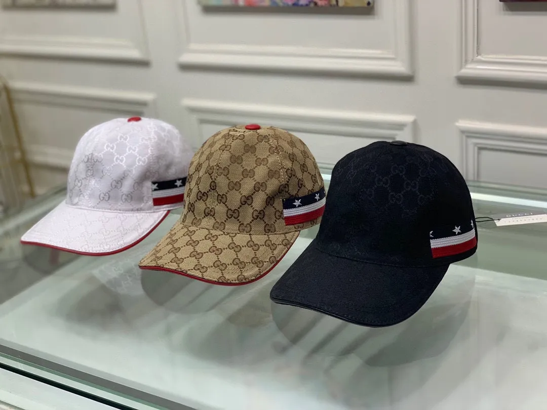 🉐️90 Comes with box bag, Gucci (Gucci) classic original baseball cap, five-star webbing, 1:1 mold customization, original canvas fabric + first-layer cowhide, popular purchasing agent, versatile style for men and women, great quality! The basic head circumference is 56cm, and the patch is adjustable.