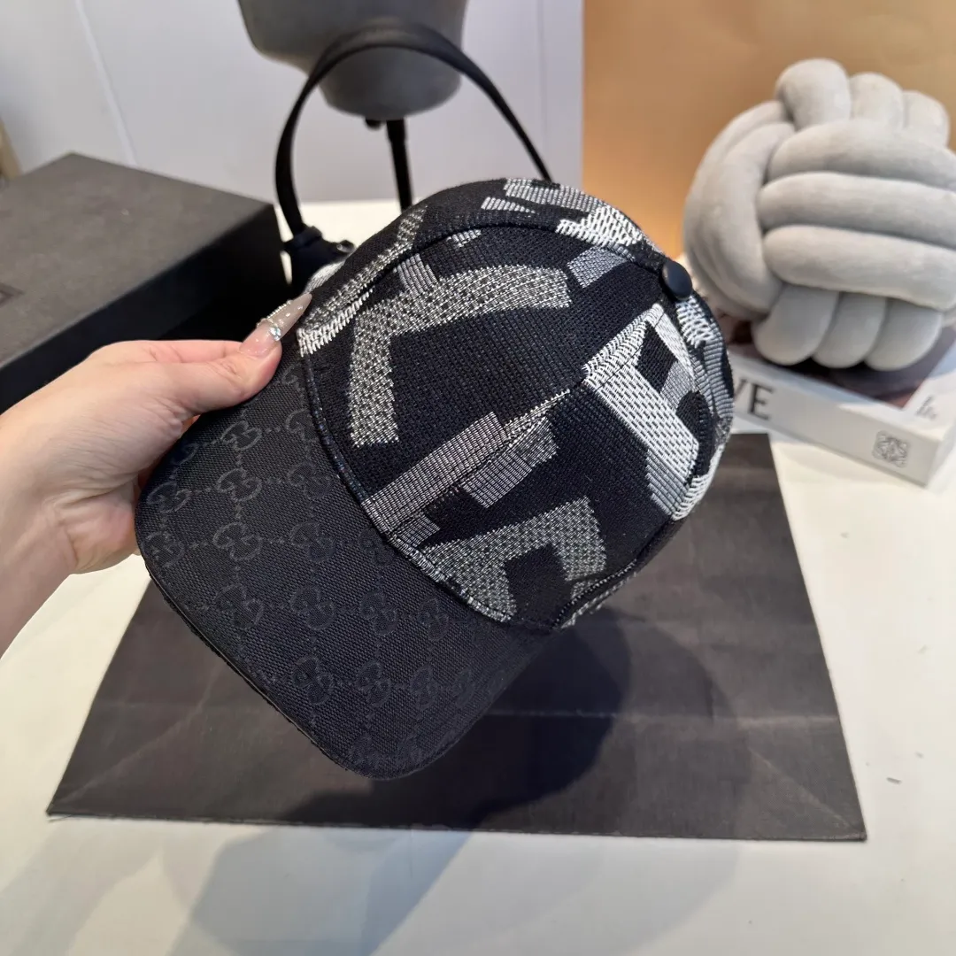 P60 Gucci Baseball Cap GUCCI official website new product, 2025 baseball cap, original quality is very popular 🔥🎩 The craftsmanship is very exquisite, high-end and classy! Low-key luxury, easy to carry! Running volume!