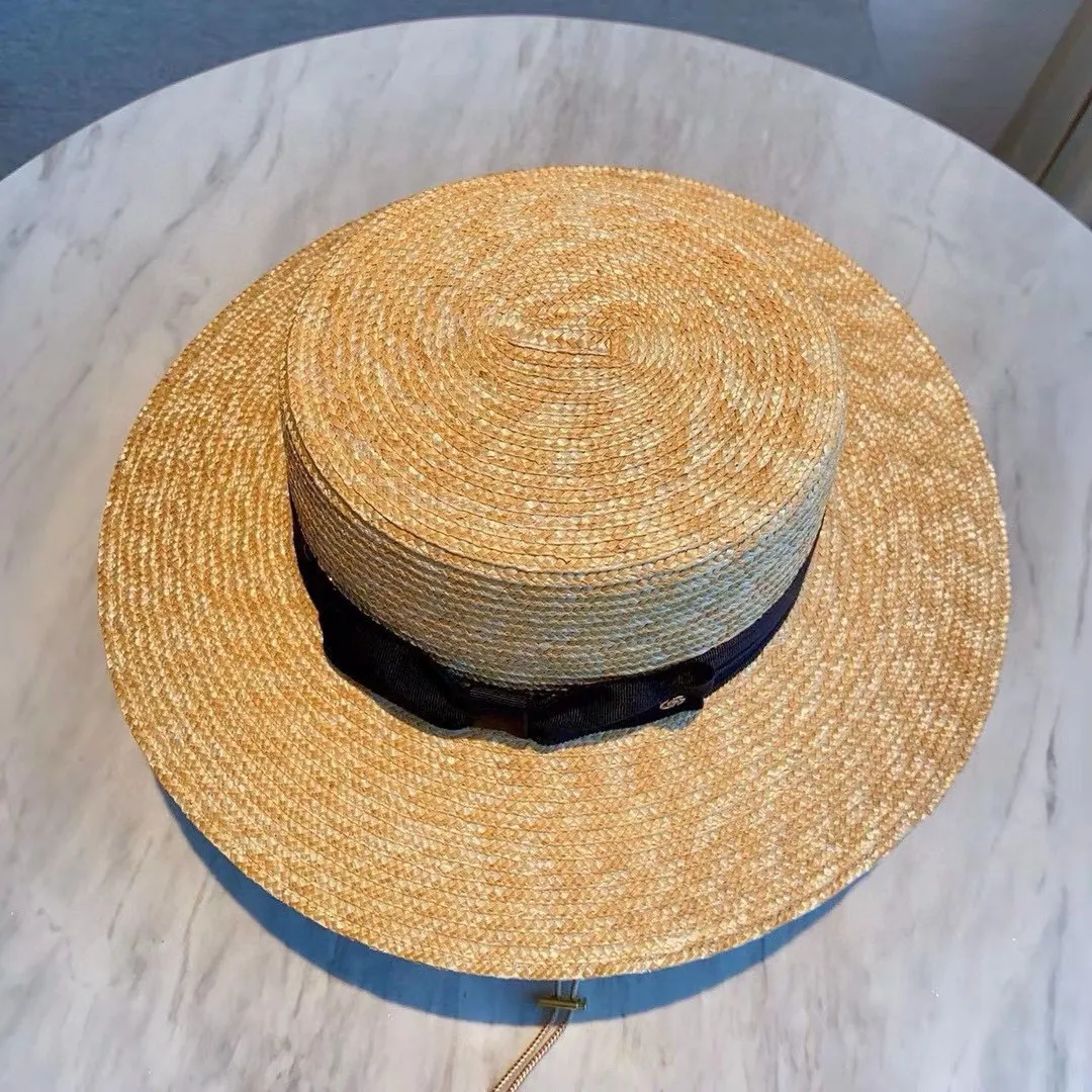 💰140¥ Gucci Gucci leather straw hat, thin straw hat, easy to carry, high-end customization, head circumference 57cm, khaki two colors