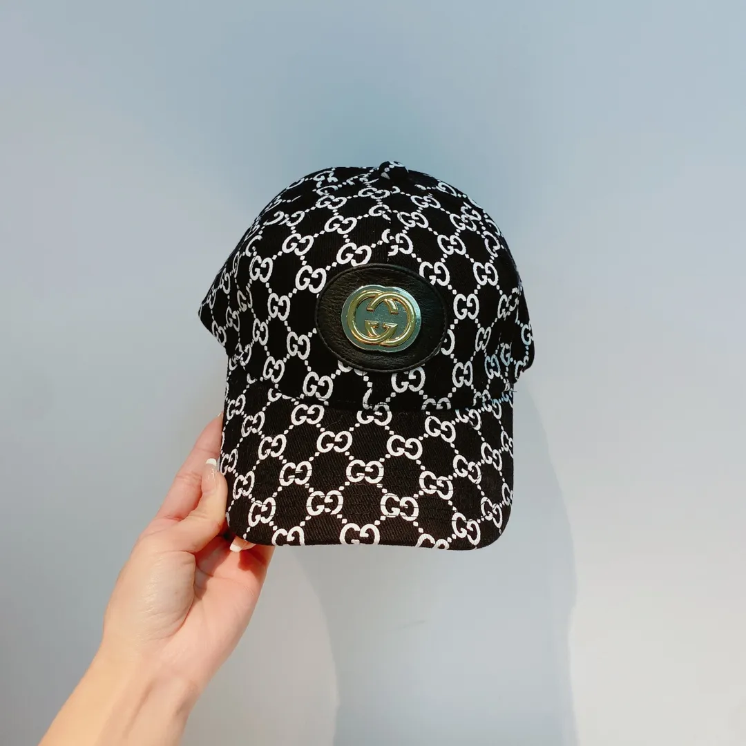 Running volume 70¥ Gucci 2022 autumn baseball cap, classic presbyopic style, black and white, head circumference 57cm