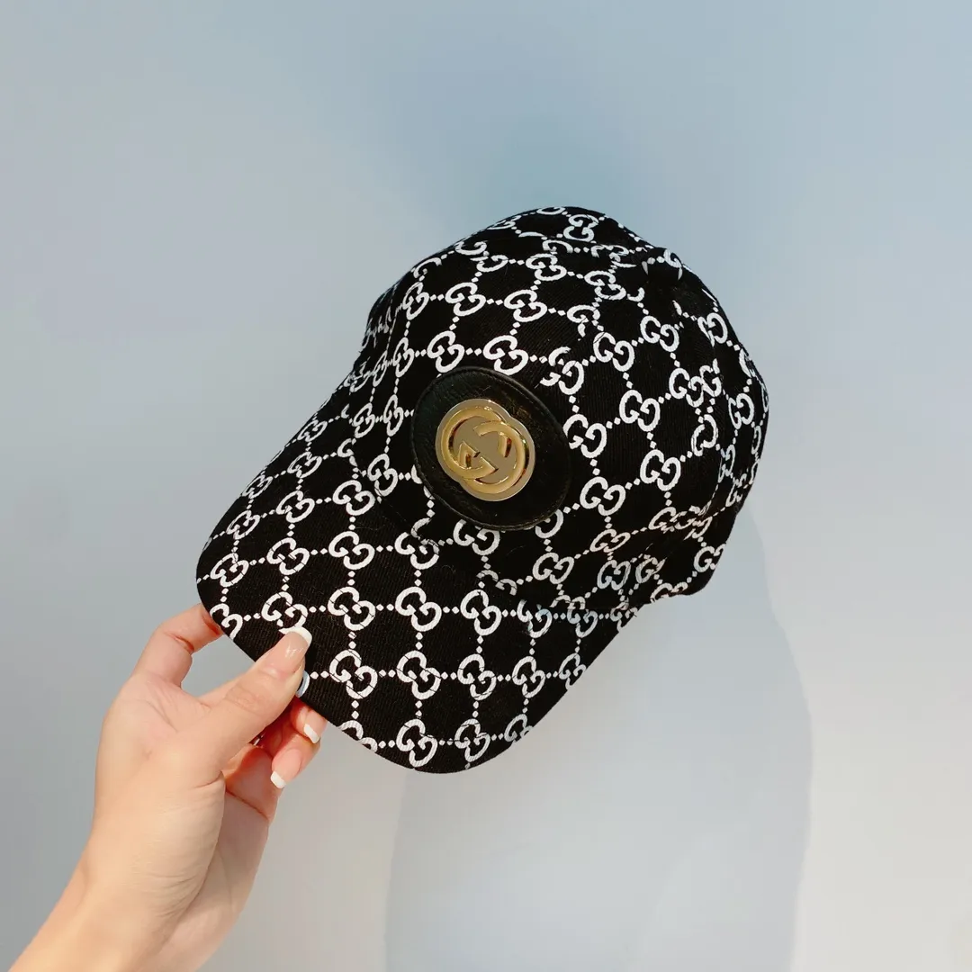 Running volume 70¥ Gucci 2022 autumn baseball cap, classic presbyopic style, black and white, head circumference 57cm