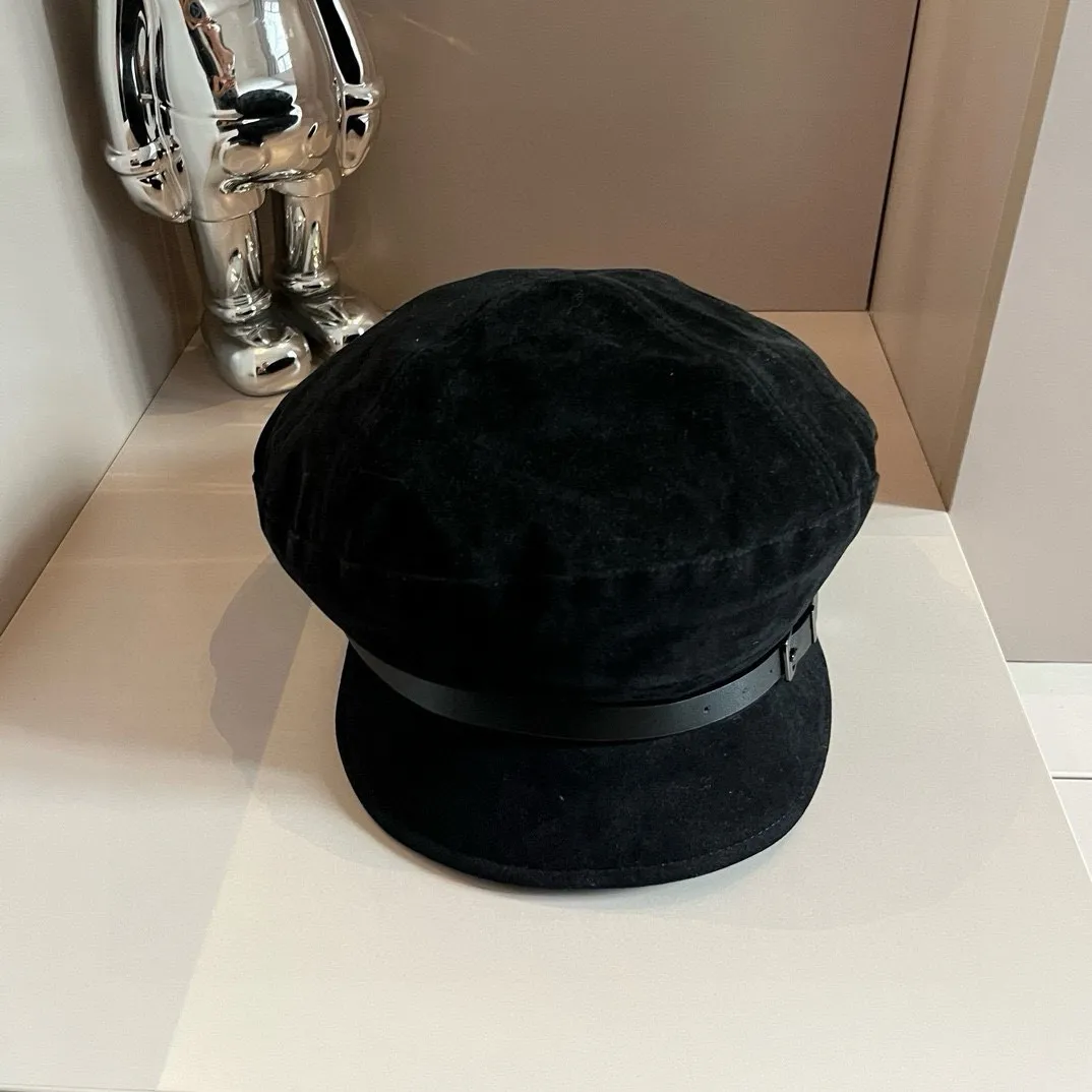 💰100¥ Gucci new peaked military cap, head circumference 57cm