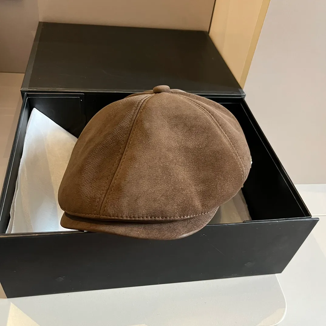 💰100¥ Gucci new buckskin duck bill forward cap, head circumference 57cm