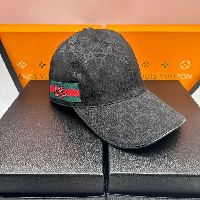P90 in stock Gucci (Gucci) embroidered python, top quality original order, excellent quality, the same baseball cap as the official website, real shot, ready stock
