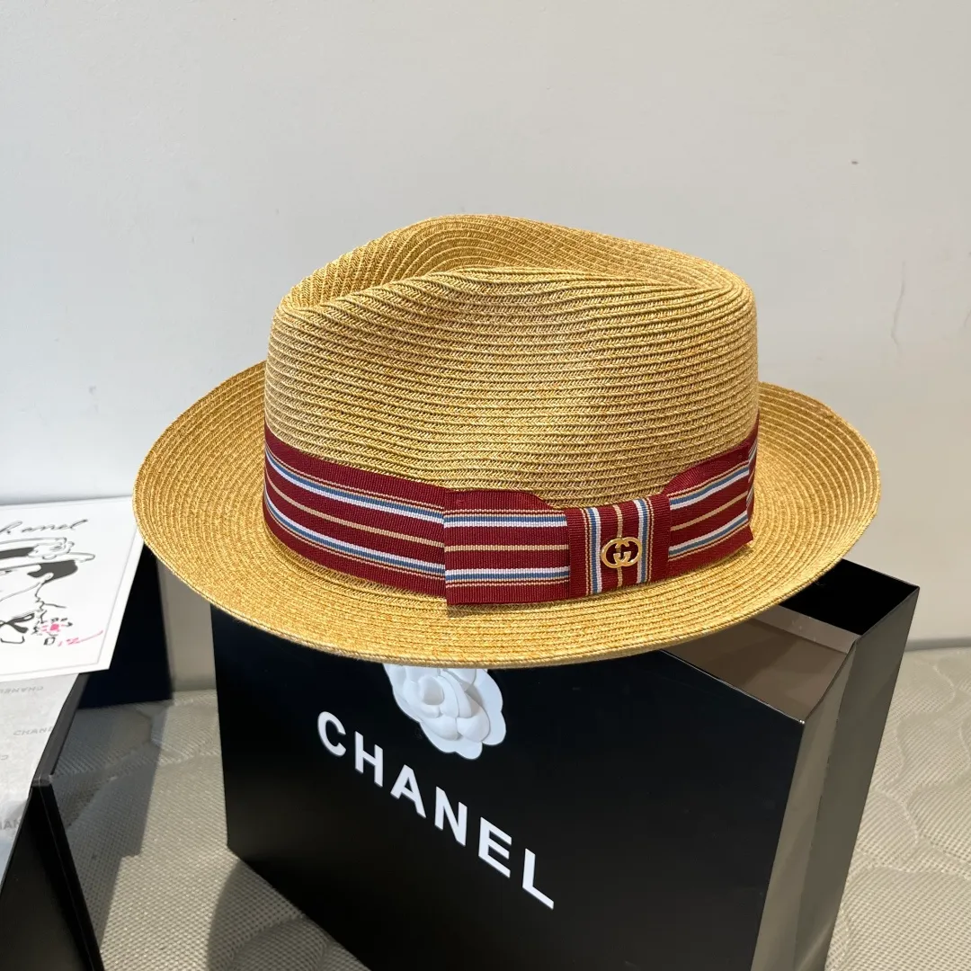 💰150¥ Gucci new flat top hat, small sun hat, head circumference 57cm