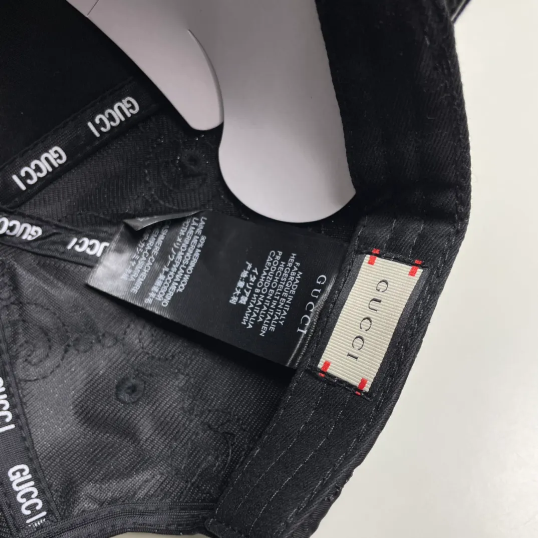 P66 Gucci new original baseball cap 🧢, exquisite and pure, stylish and stylish, cool and fashionable, out of stock at the counter, popular, great quality