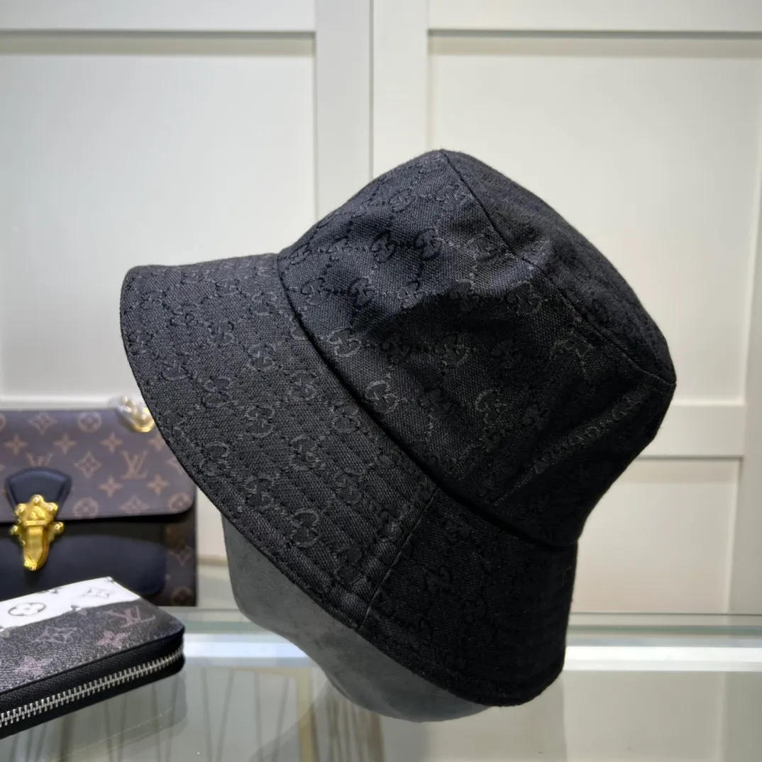 P70💰 GUCCI 2023 new counter synchronized leather bucket hat, hot shipments, super beautiful and easy to match, simple and elegant
