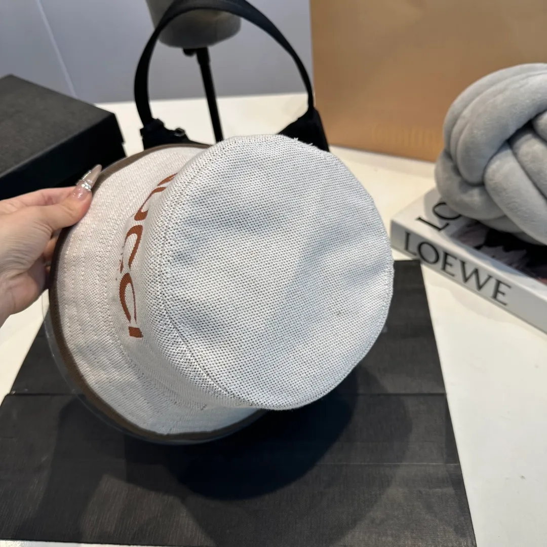 P60 GUCCI Gucci 2025 counter new simple embroidered fisherman hat, very trendy! Casual and sports style, classic production, super easy to match!