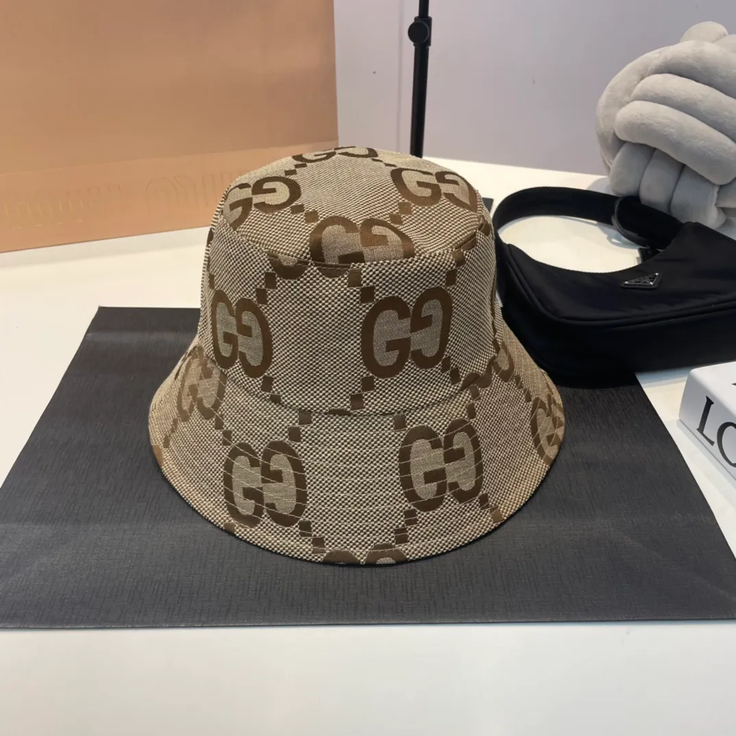 P50 GUCCI Gucci bucket hat 👒Official website new product Gucci🧢original quality is very popular, the workmanship is very exquisite, the high-end atmosphere is high-end! Low-key luxury, easy to carry! Running volume!
