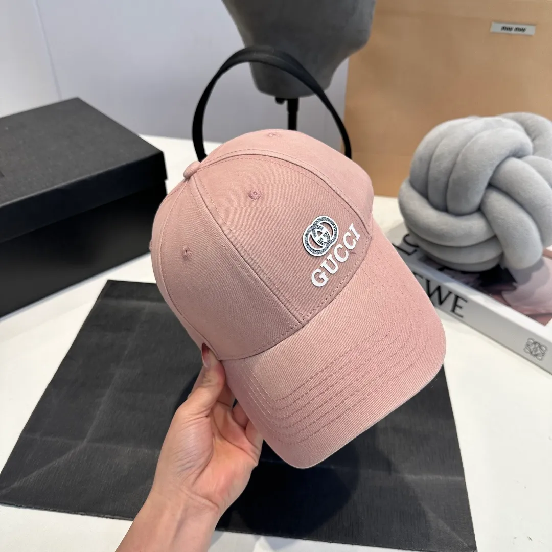 P60 Gucci Baseball Cap GUCCI official website new product, baseball cap, original quality, very popular 🔥The craftsmanship is very exquisite, high-end and classy! Low-key luxury, easy to carry! Running volume!