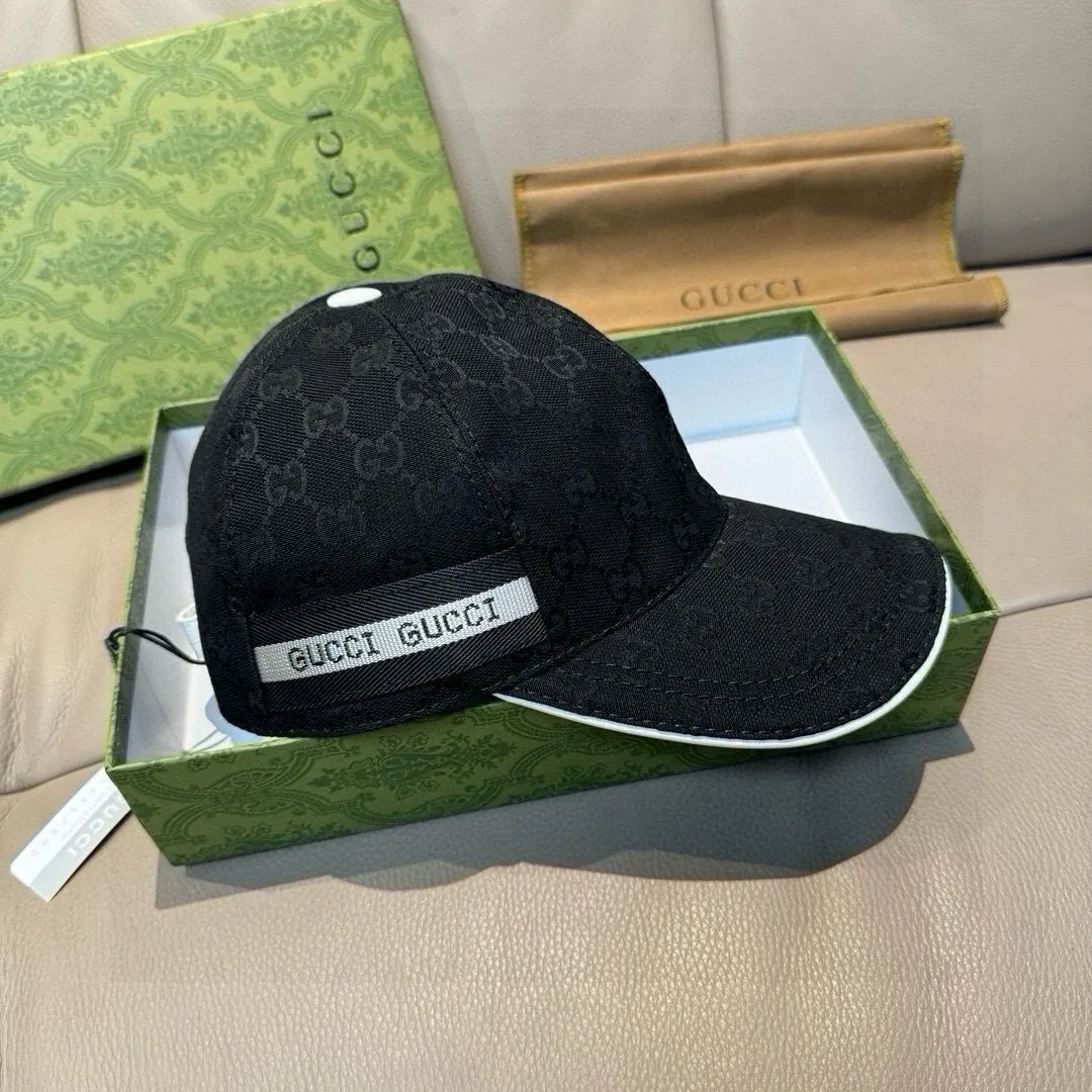 p90, Gucci (Gucci) new spring and summer original baseball cap, logo webbing, 1:1 mold customization, original canvas + first-layer cowhide, popular purchasing agent, versatile style for men and women, great quality! The basic head circumference is 56cm, and the patch is adjustable.