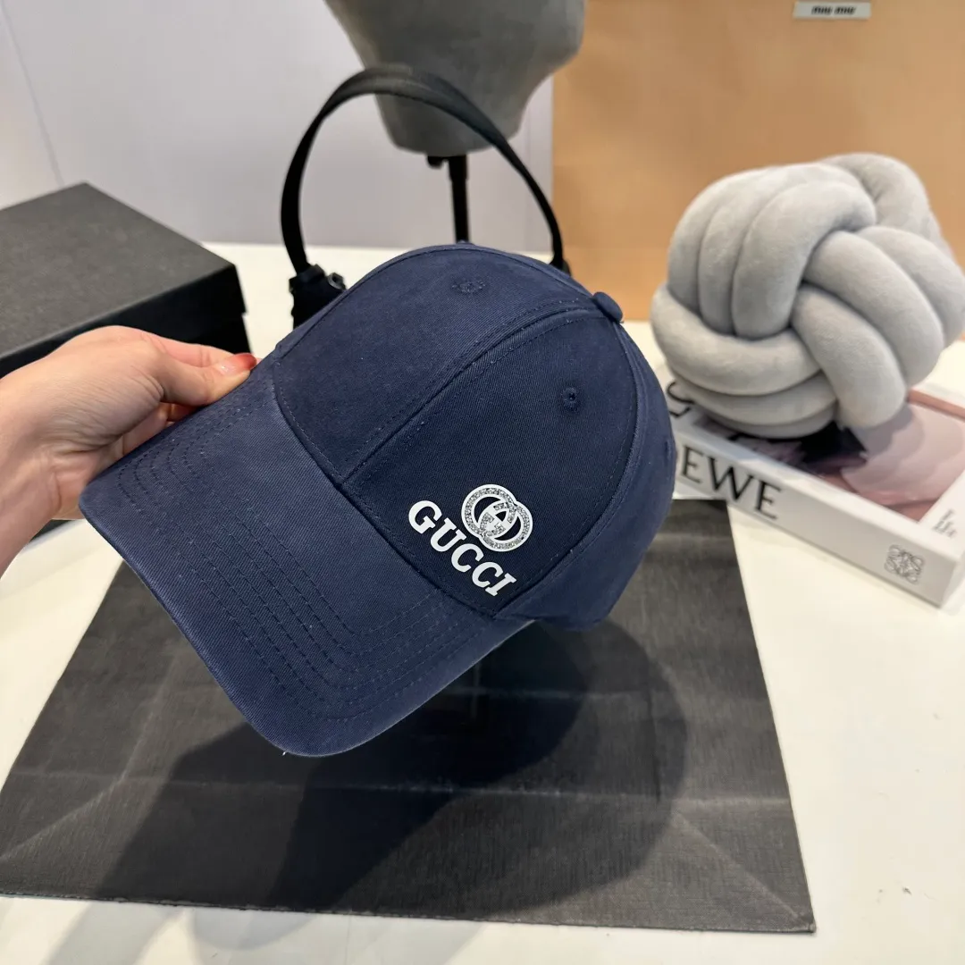 P60 Gucci Baseball Cap GUCCI official website new product, baseball cap, original quality, very popular 🔥The craftsmanship is very exquisite, high-end and classy! Low-key luxury, easy to carry! Running volume