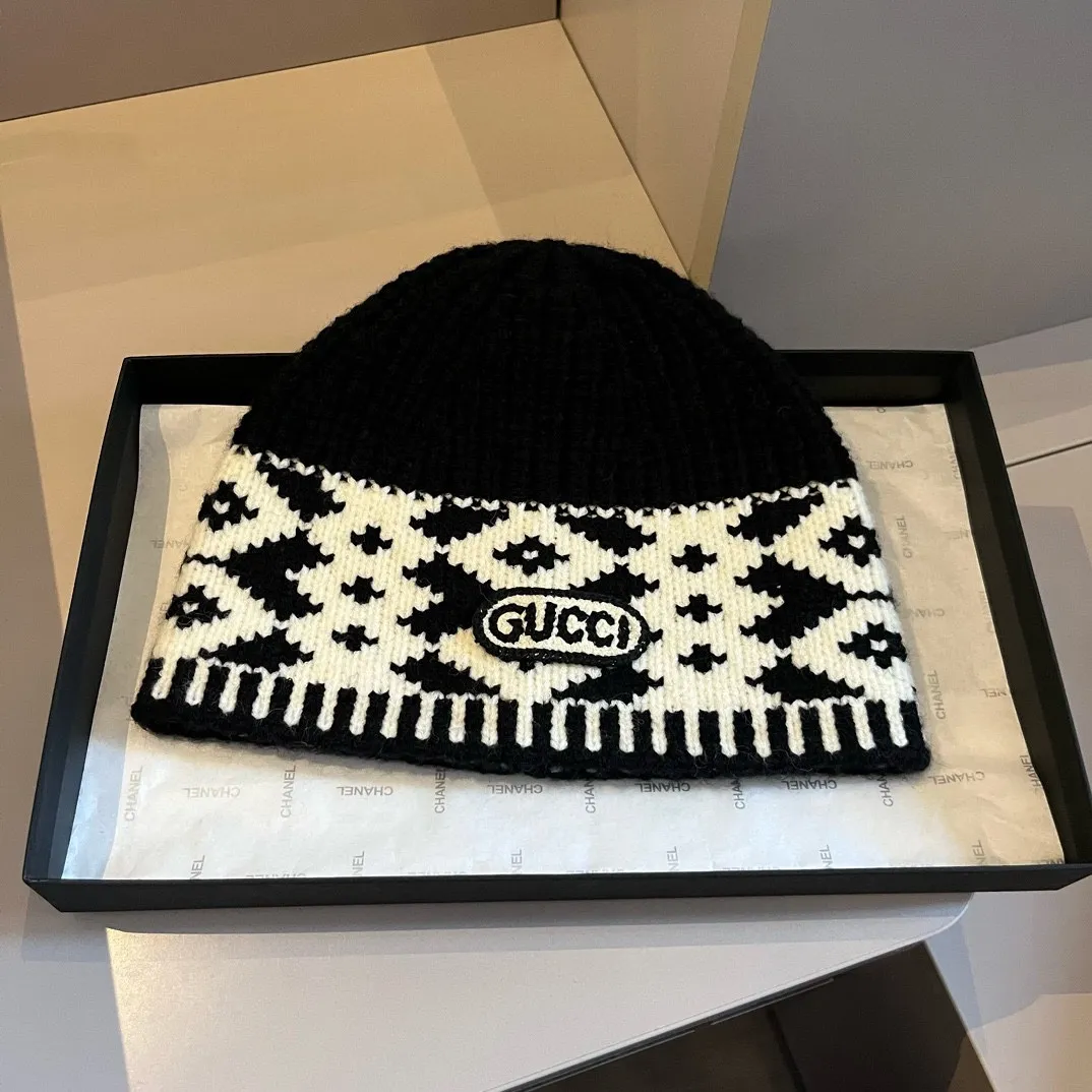 💰90¥ Gucci knitted beanie, unisex