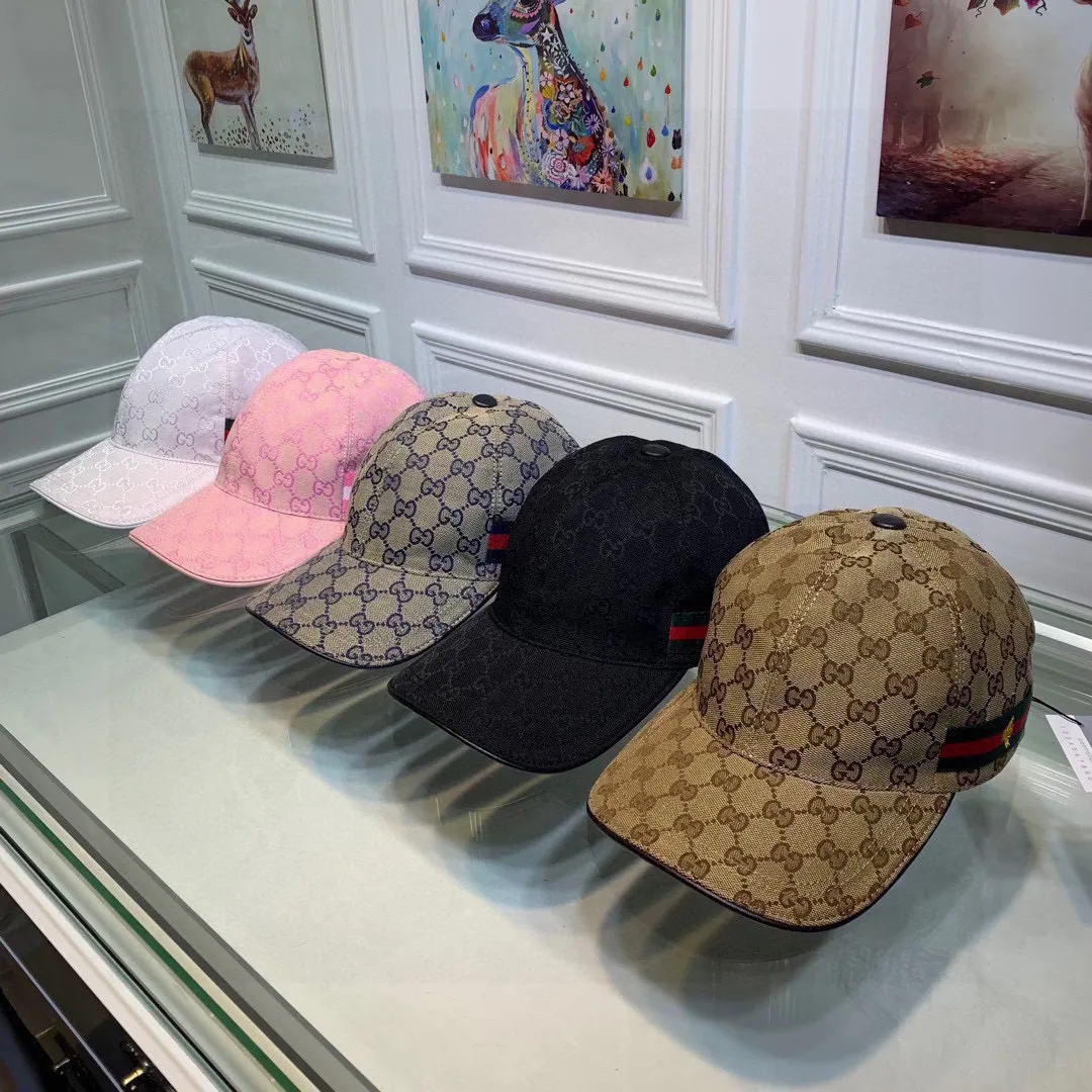 🉐100 Gucci (Gucci) classic original baseball cap😍😍Little Bee, 1:1 mold customization at the counter, the highest version, original canvas + first-layer cowhide, pure cotton lining, light and breathable! Photographed in real life, suitable for men and women in all seasons, basic head circumference 56cm, adjustable patches