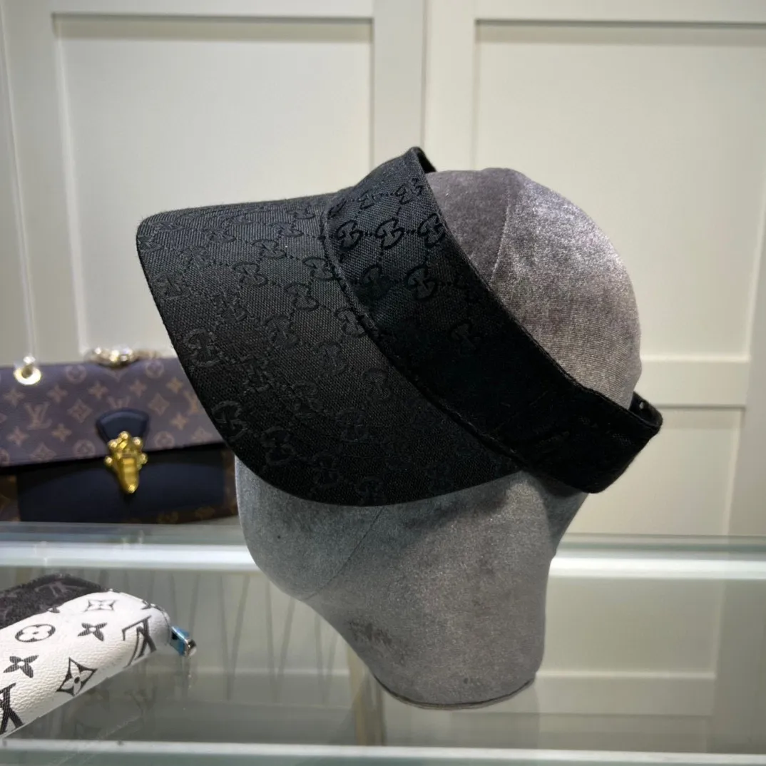 P60 comes with dust bag, GUCCI high-end item👍Sports and leisure empty top hat🎩 The latest popular version of baseball cap🌟 🎉 Awesome hat shape👍 Unisex couple style, a must-have artifact for travel [Naughty]