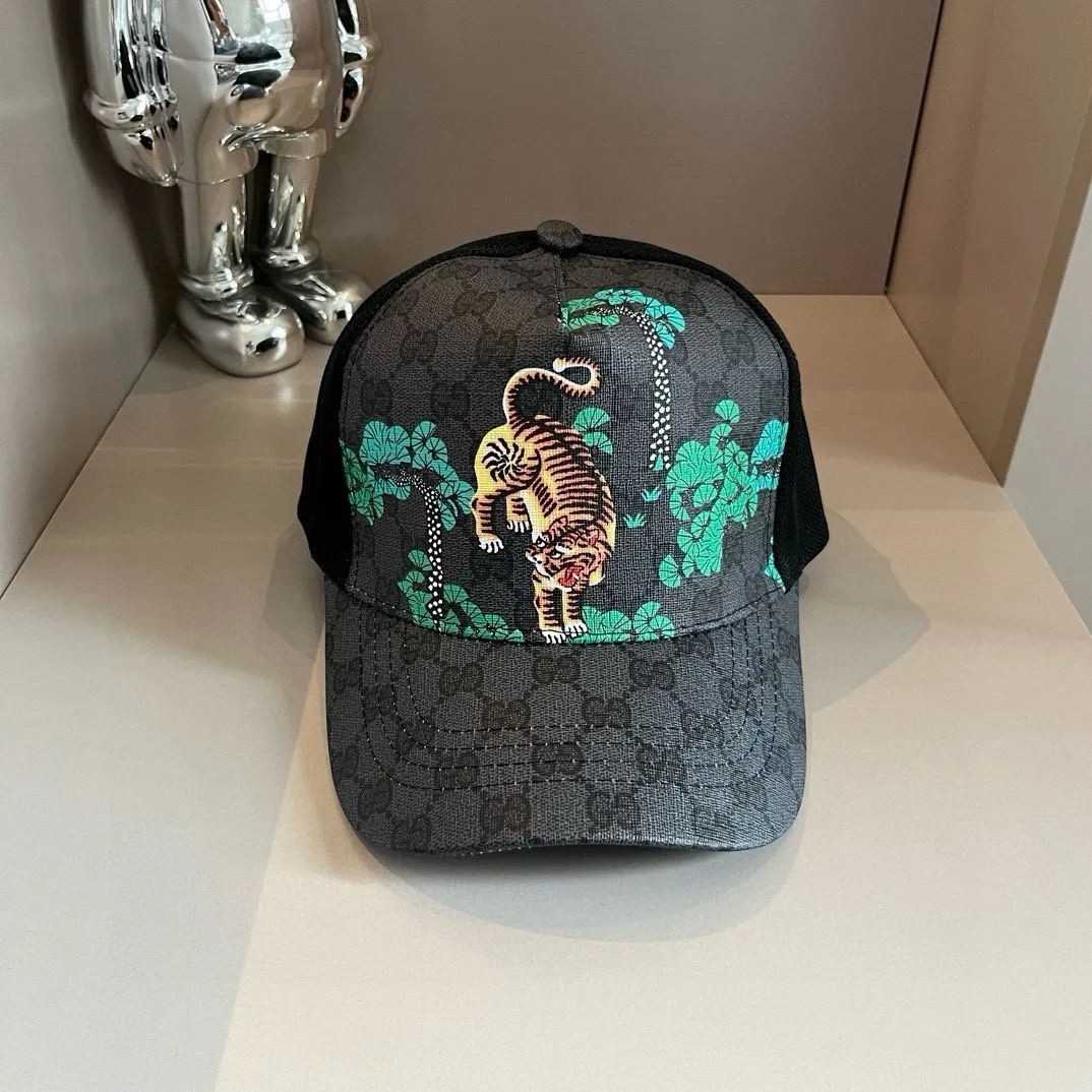 💰60¥ Gucci Gucci mesh baseball cap, unisex, casual running style