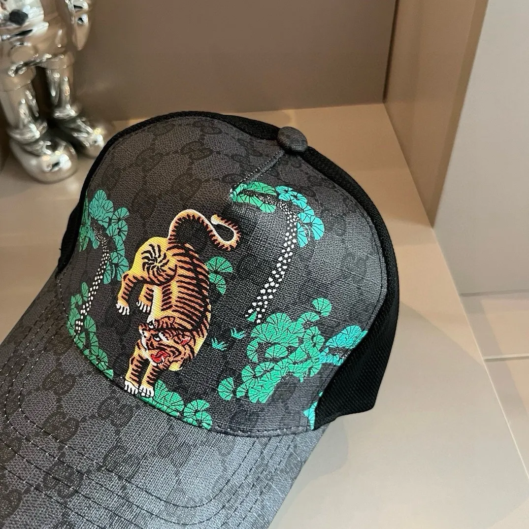 💰60¥ Gucci Gucci mesh baseball cap, unisex, casual running style