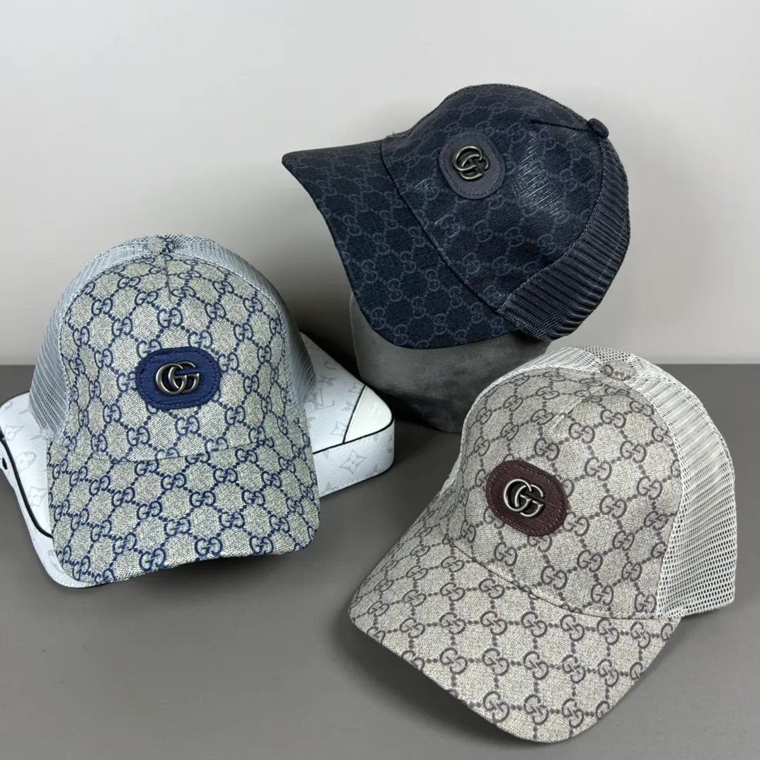 P56💰Gucci Baseball Cap♥️GUCCI🧢Official website new product, baseball cap, original quality, hot arrival 🔥🎩 The craftsmanship is very exquisite, high-end and classy! Low-key luxury, easy to carry! Running volume!