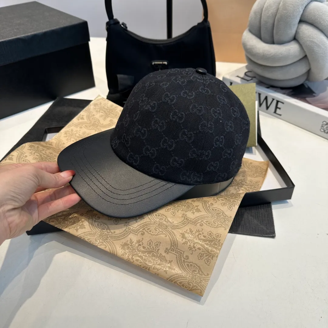 P240 Gucci Baseball Cap🧢Gucci’s classic pattern shines in this fashionable item embellished with the brand’s logo. This baseball cap is crafted from the brand's recognizable GG canvas fabric, with tonal leather details and an adjustable buckle adding to the appeal. Product details ·Pink GG canvas ·Pink leather piping ·Cotton and linen lining ·Adjustable Velcro closure ·70% cotton, 30% polyester; 65% cotton, 35% linen (lining); 55% cotton, 45% viscose (inside); Cow leather (detail); Cow leather (leather piping)