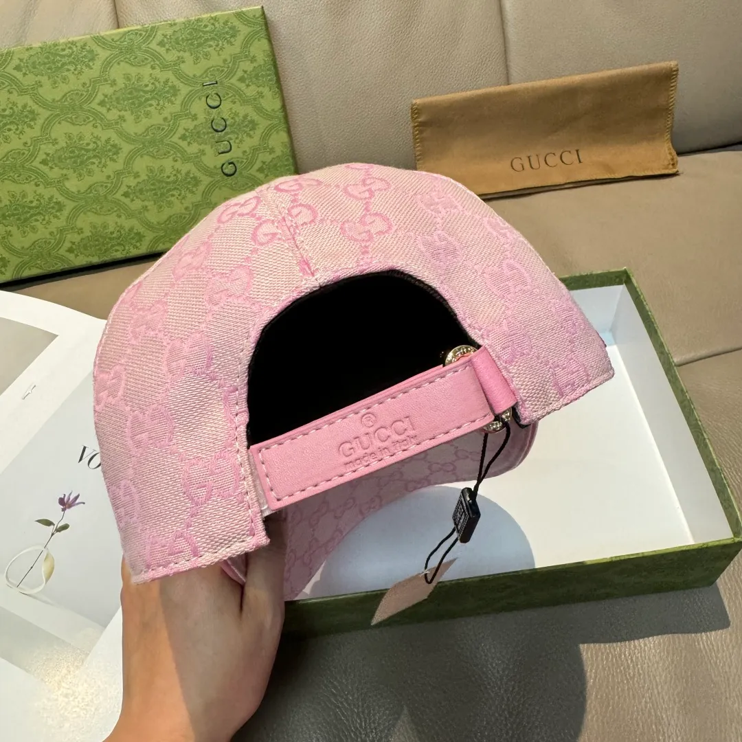 p90, Gucci (Gucci) new original baseball cap counter 1:1 mold customization! Original canvas fabric + first-layer cowhide, light and breathable! Actual photo, suitable for men and women, basic head circumference 56cm, adjustable patch.