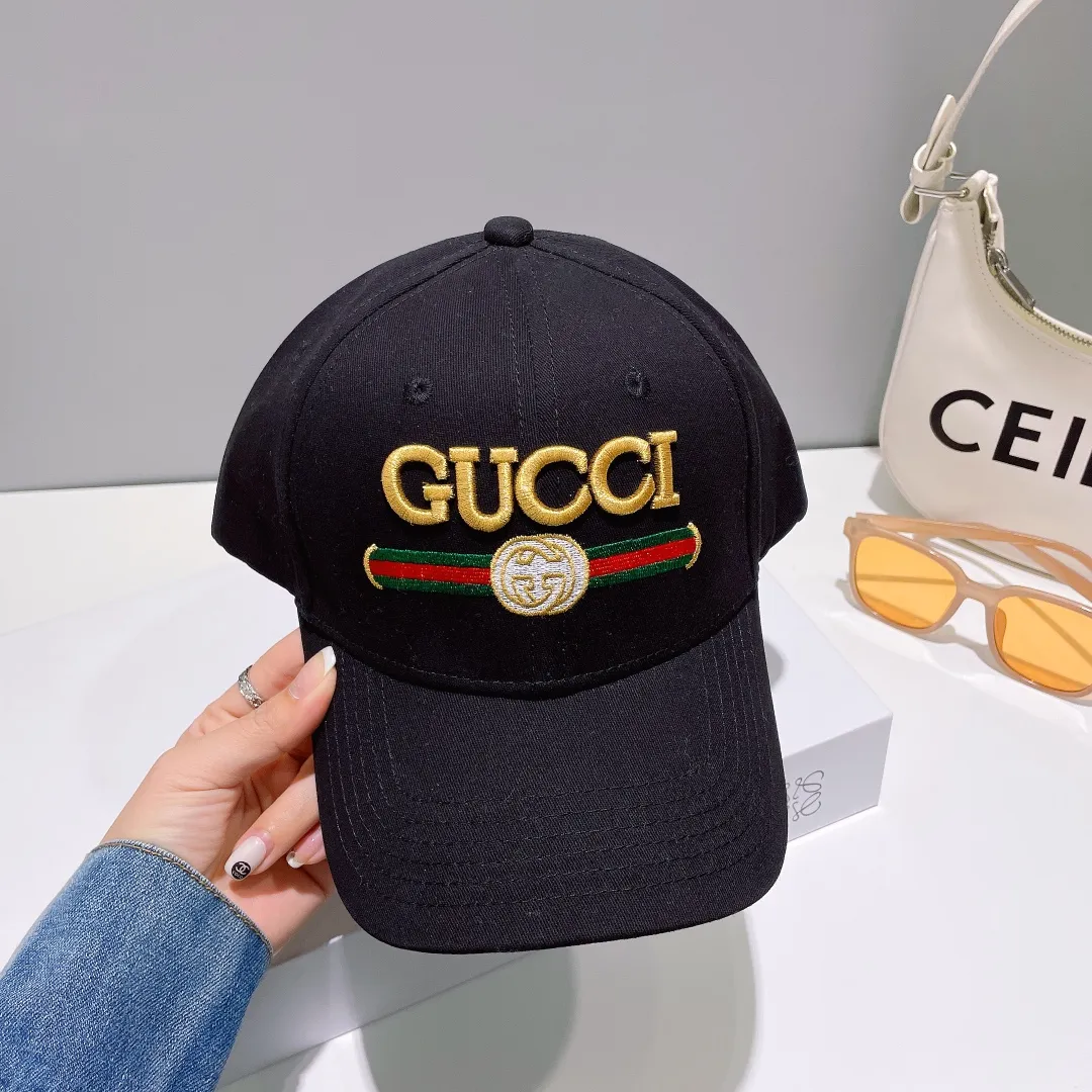 P60 [GUCCI Gucci] official website is online at the same time 🎊 Korean version new product 💥 original quality fashionable style 🎭 unisex baseball cap 🧢 high-end embroidered logo high-end quality 💯 counters in stock 🔥🔥🔥