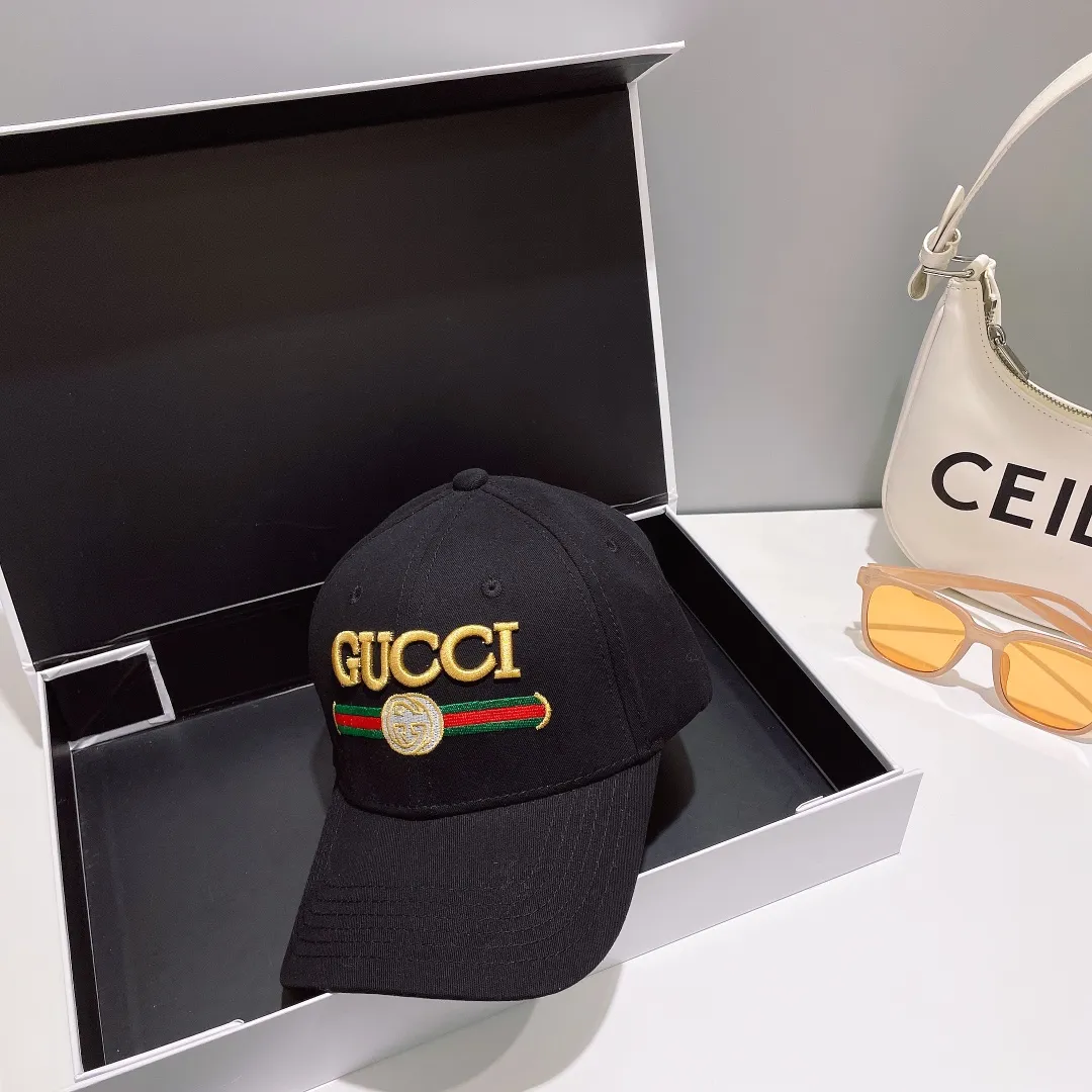 P60 [GUCCI Gucci] official website is online at the same time 🎊 Korean version new product 💥 original quality fashionable style 🎭 unisex baseball cap 🧢 high-end embroidered logo high-end quality 💯 counters in stock 🔥🔥🔥