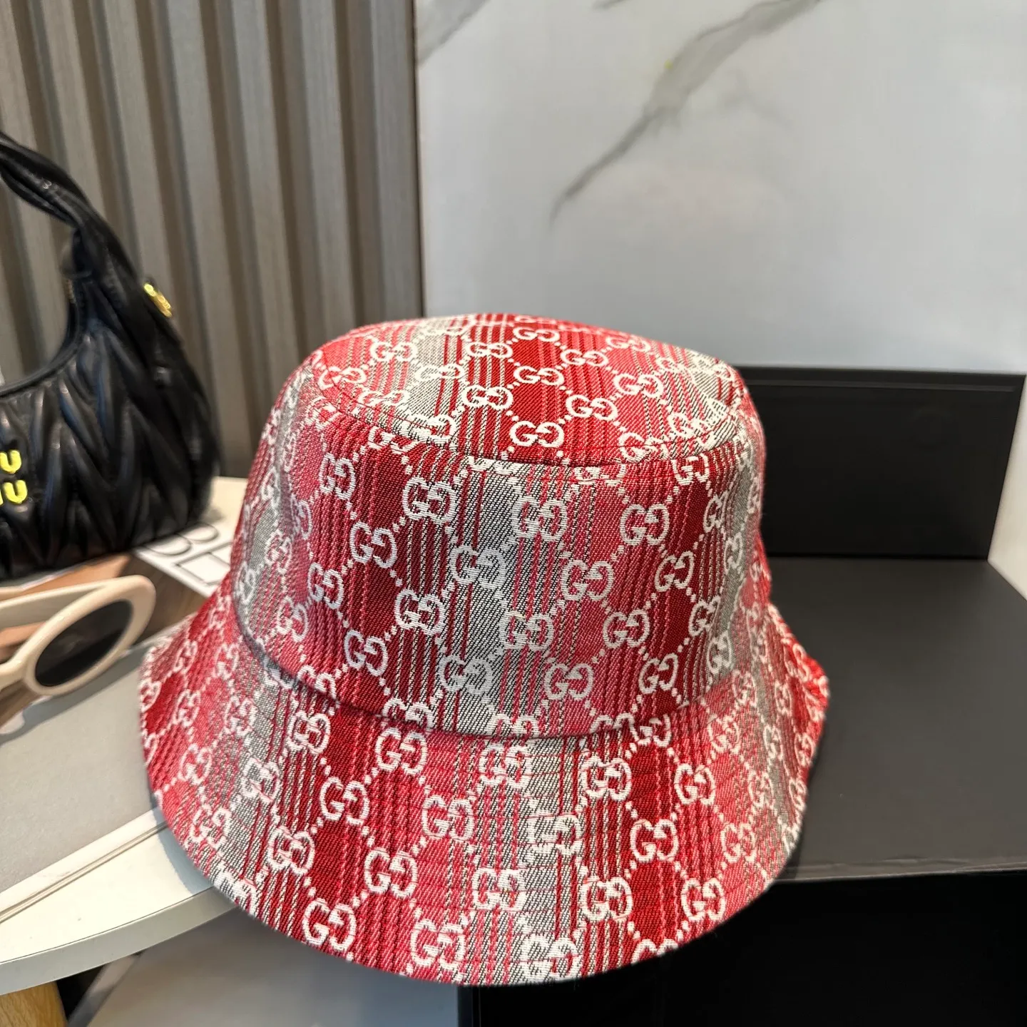 P70 GUCCI 2025 counter new jacquard fisherman hat, very trendy! Casual and sports style, classic production, super easy to match! Look small