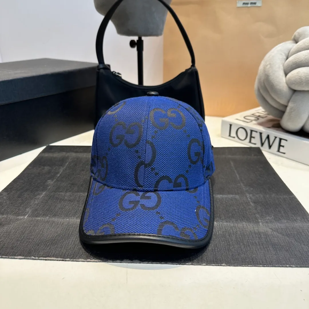 P60 Gucci new original baseball cap 🧢, exquisite and pure, stylish and stylish, cool and fashionable, out of stock at the counter, popular, great quality