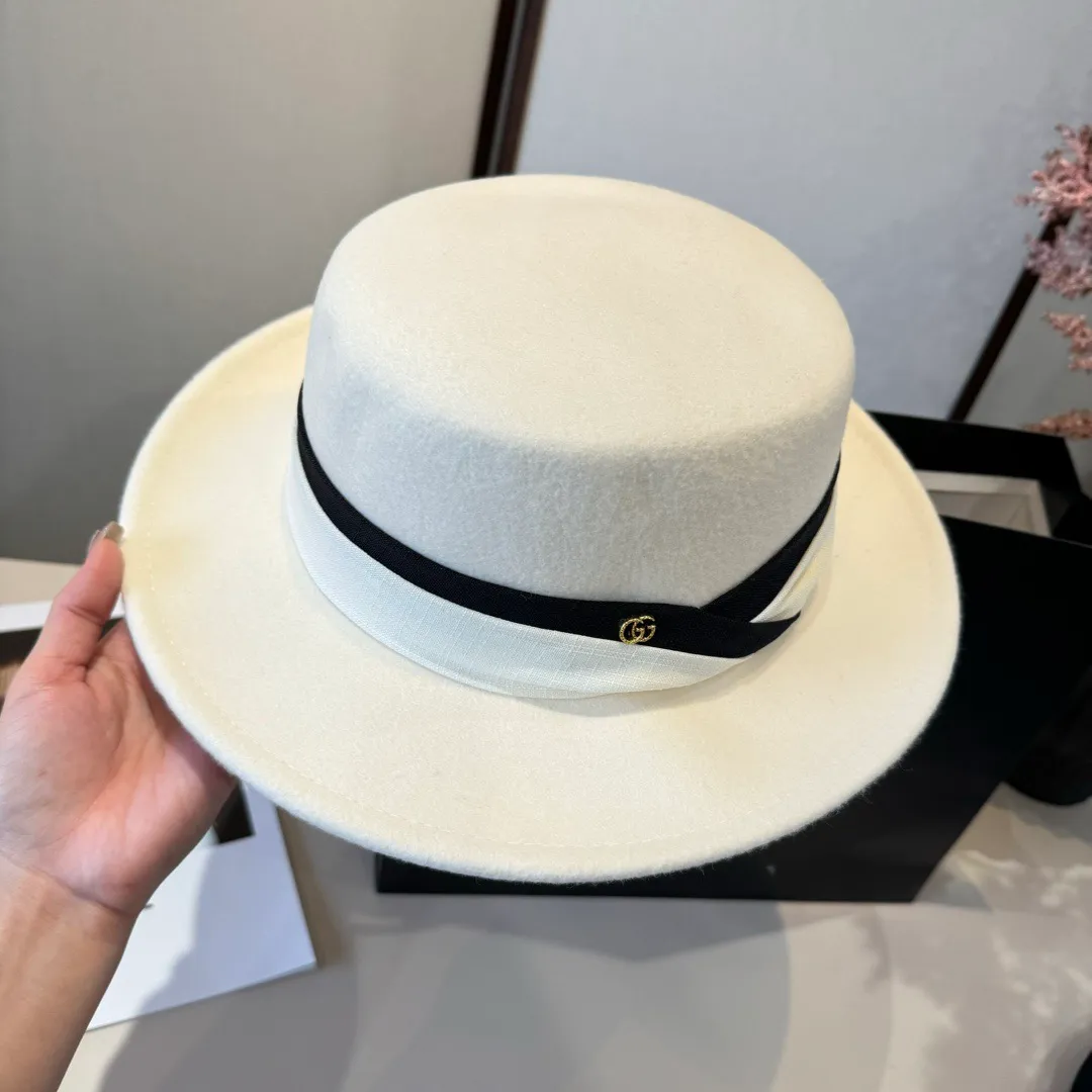 💰190¥ White Gucci new wool top hat, flat top hat, 100% wool fabric 🦙%, head circumference 57cm
