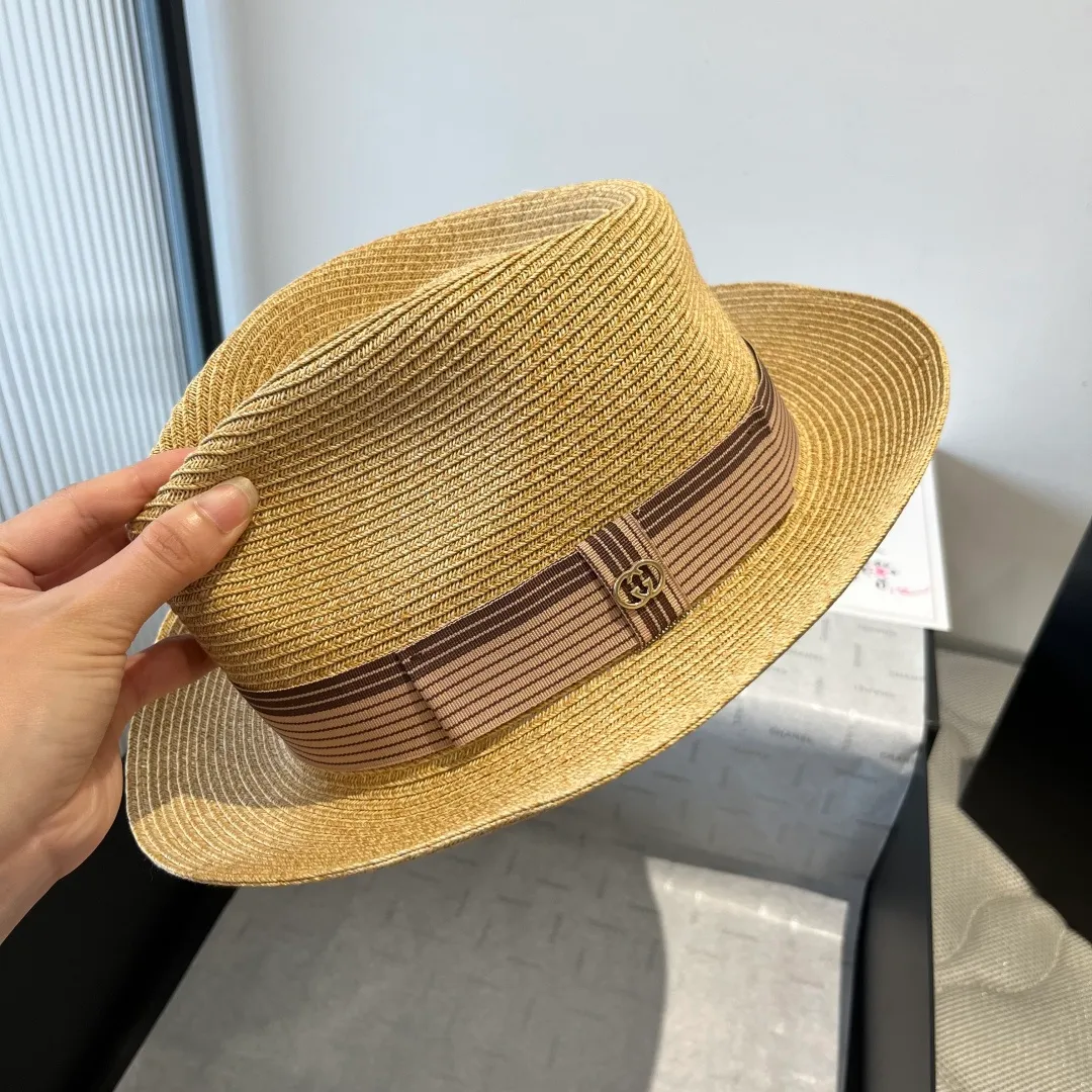 💰150¥ Gucci new flat top hat, small sun hat, head circumference 57cm