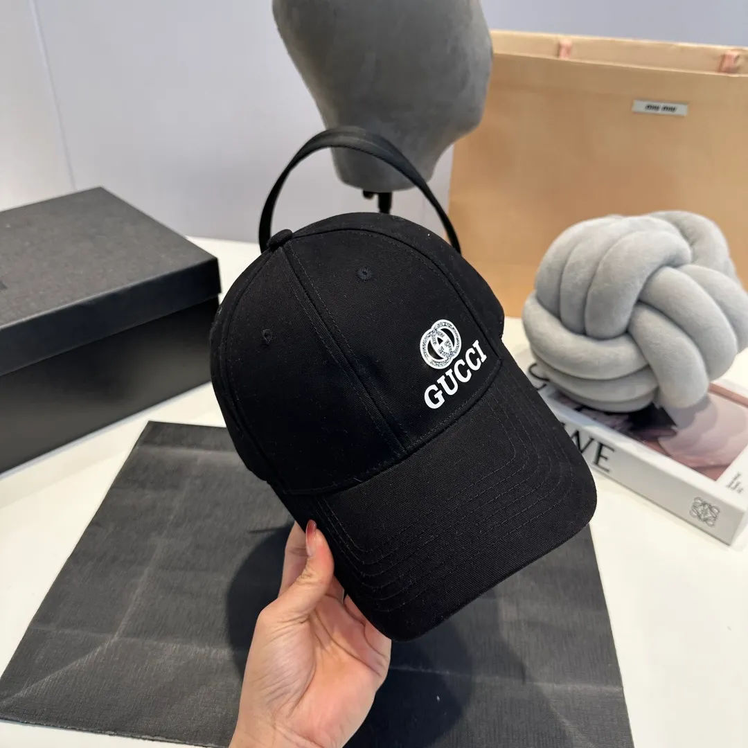 P60 Gucci Baseball Cap GUCCI official website new product, baseball cap, original quality, very popular 🔥The craftsmanship is very exquisite, high-end and classy! Low-key luxury, easy to carry! Running volume