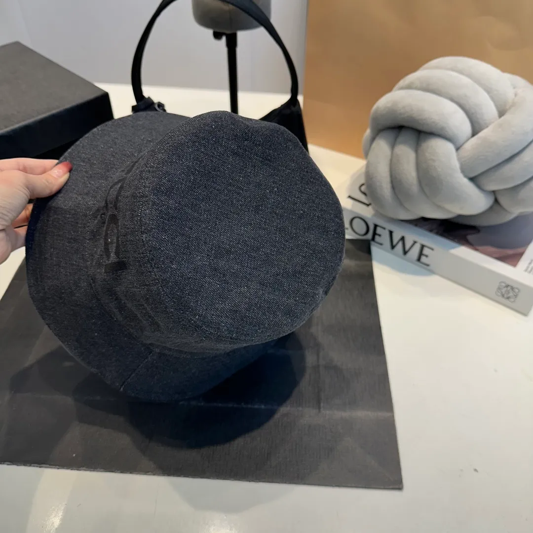 P80 GUCCI Gucci 2025 counter new washed denim fisherman hat, very trendy! Casual and sports style, classic production, super easy to match!