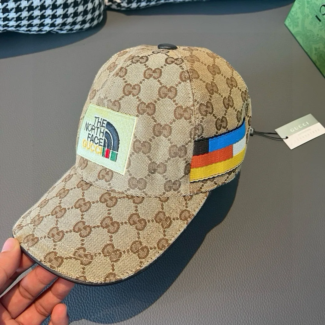 P90, Gucci's new original baseball cap, North Face embroidery! Counter 1:1, imported canvas + first-layer cowhide, popular for purchasing, versatile style for men and women, great quality! The basic head circumference is 56cm, and the patch is adjustable.