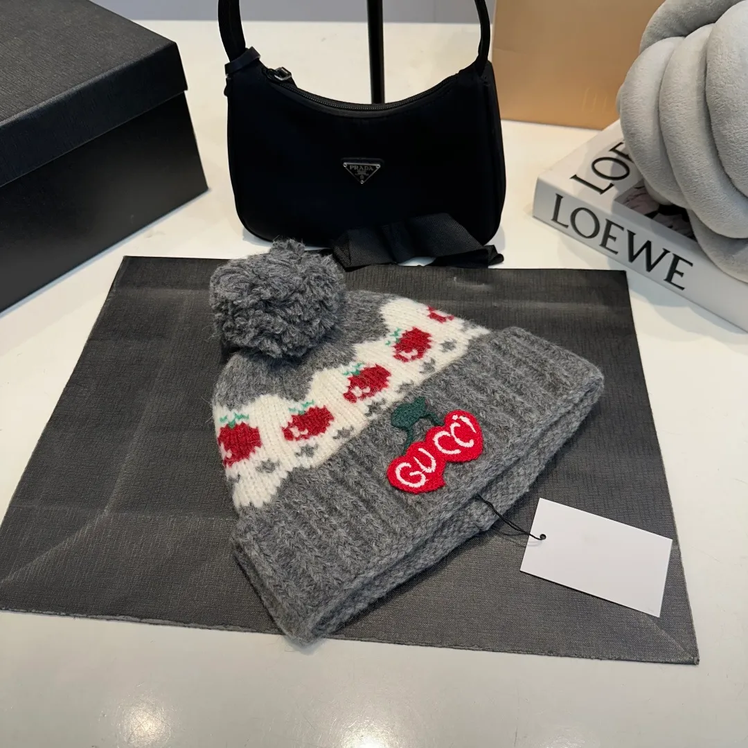 P60 Gucci knitted beanie, unisex