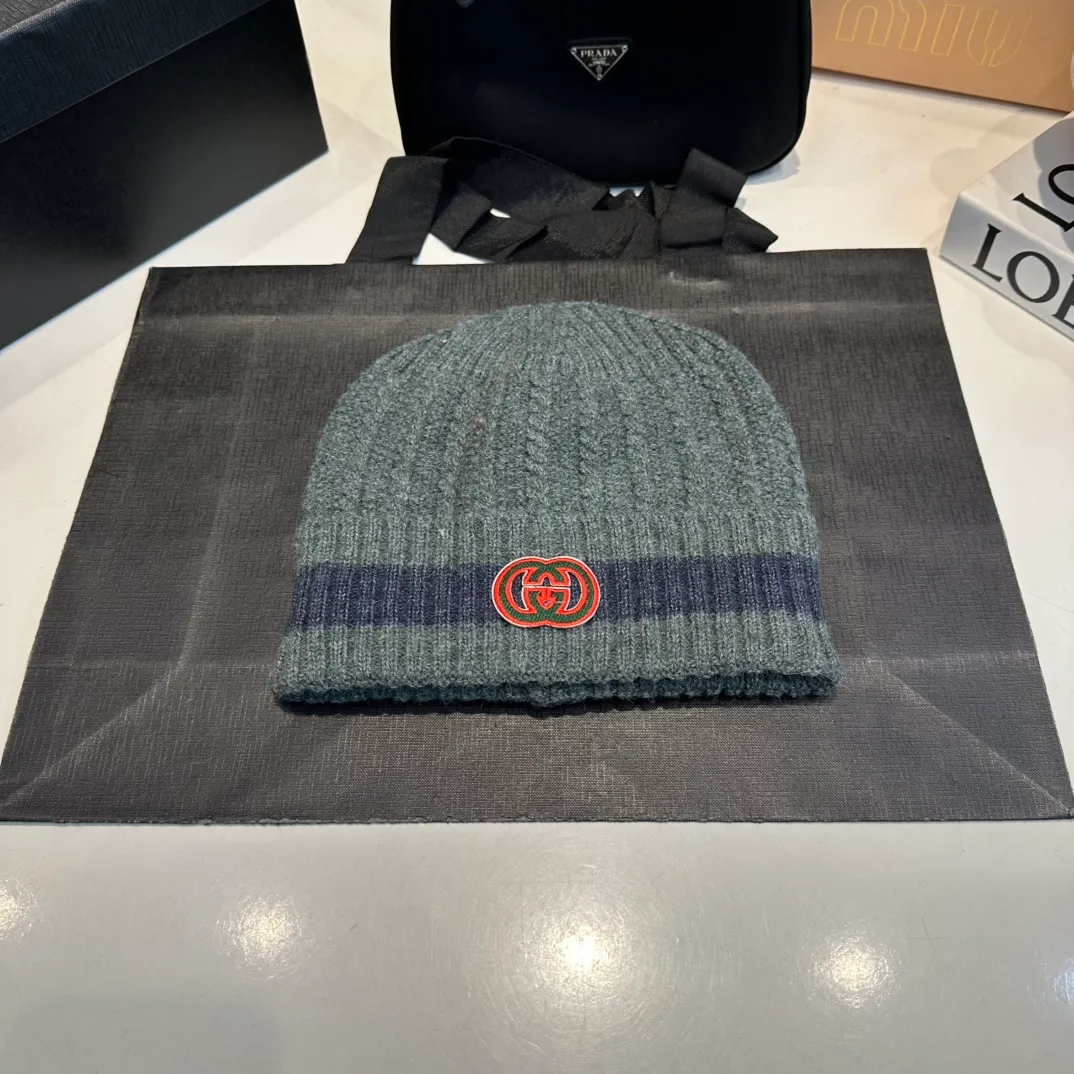 P50 Gucci new knitted cold hat