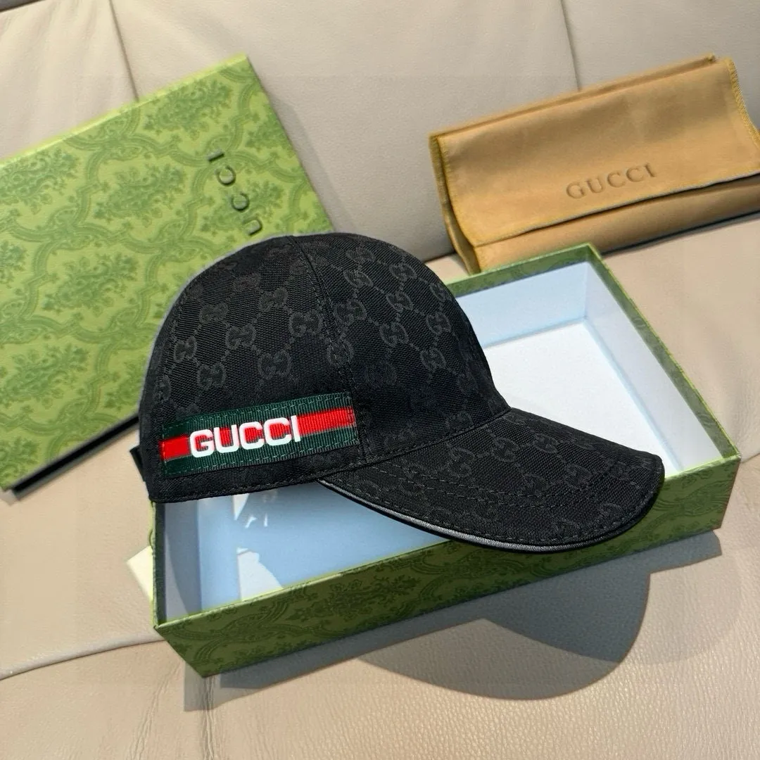 Batch 90, Gucci (Gucci) new spring and summer original baseball cap, logo webbing, 1:1 mold customization, original canvas fabric + first-layer cowhide, popular purchasing agent, versatile style for men and women, great quality! The basic head circumference is 56cm, and the patch is adjustable.