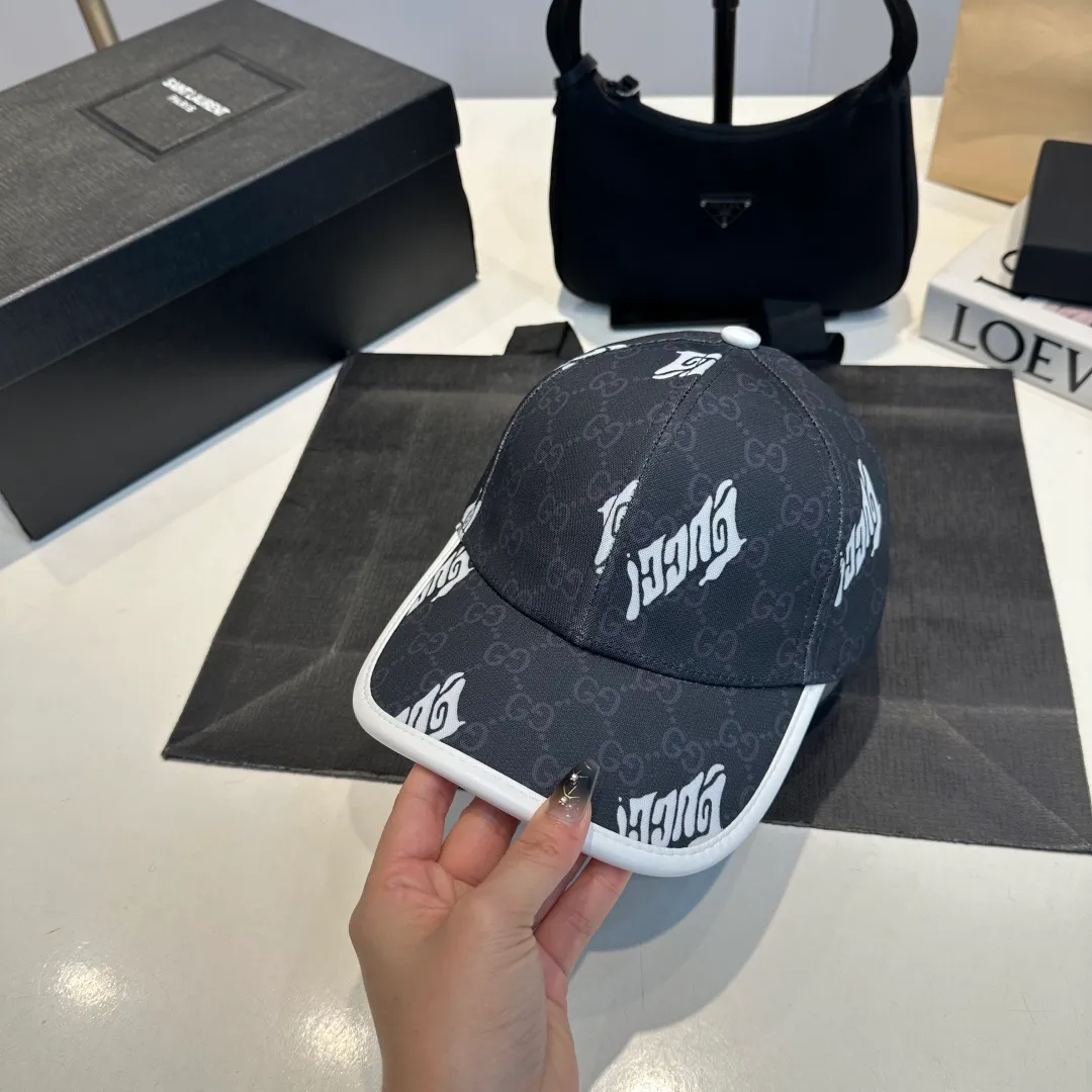 P56 GUCCI Gucci Baseball Cap 🧢Official website new product Gucci Baseball Cap 🧢 is coming soon. The craftsmanship is very exquisite, high-end and classy! Low-key luxury, easy to carry! Running volume!