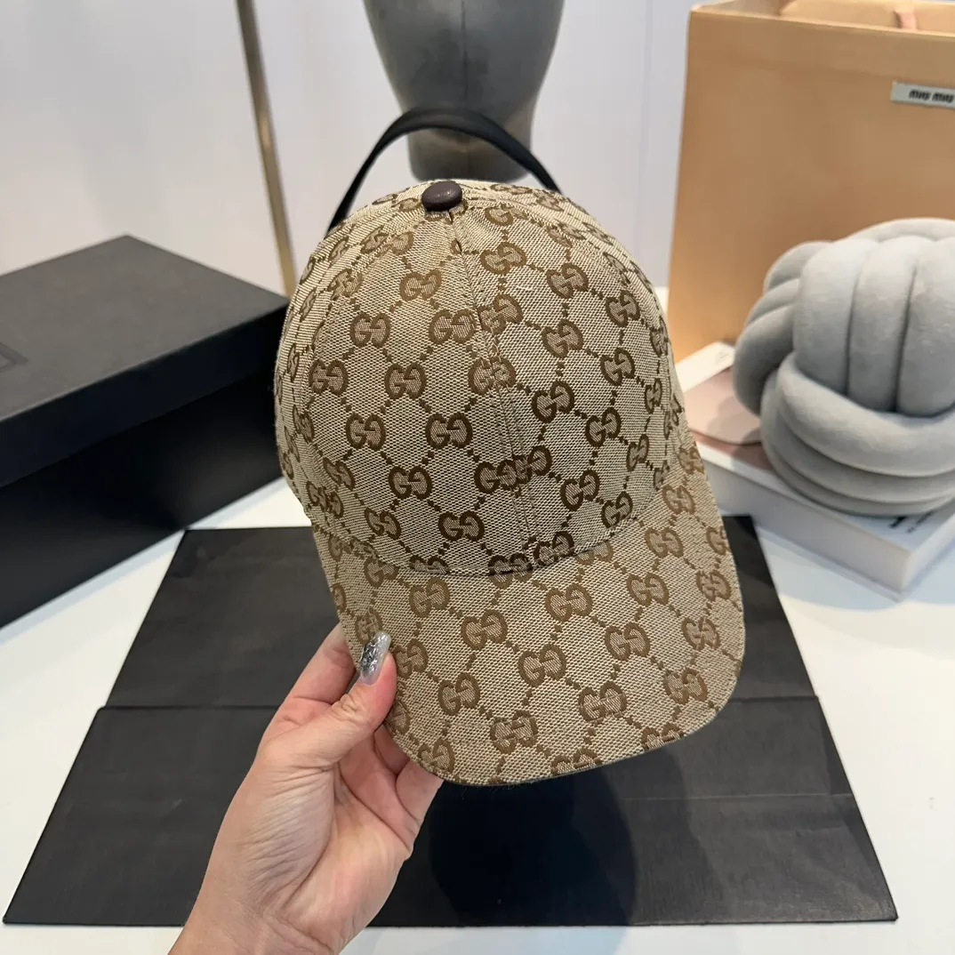 P60 Gucci Gucci classic presbyopic baseball cap original replica, same style for men and women