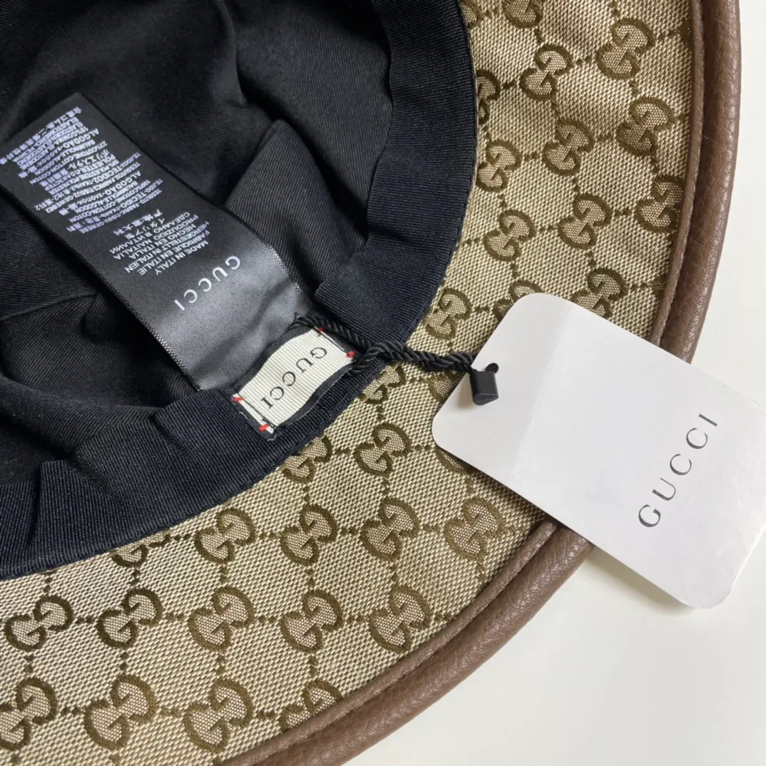 P56 original quality GUCCI Gucci bucket hat 👒 The new official website Gucci bucket hat is coming. The craftsmanship is very exquisite, the high-end atmosphere is high-end! Low-key luxury, easy to carry! Running volume!