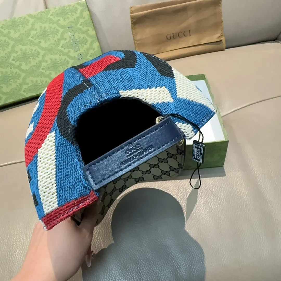 p90 Gucci 2025 new model, Gucci (Gucci) new original baseball cap😍Graffiti art baseball cap😍Customized at 1:1 mold opening at the counter, the highest version, original canvas fabric + first layer of cowhide, light and breathable! Photographed in real life, suitable for men and women in all seasons, basic head circumference 56cm, adjustable patches.