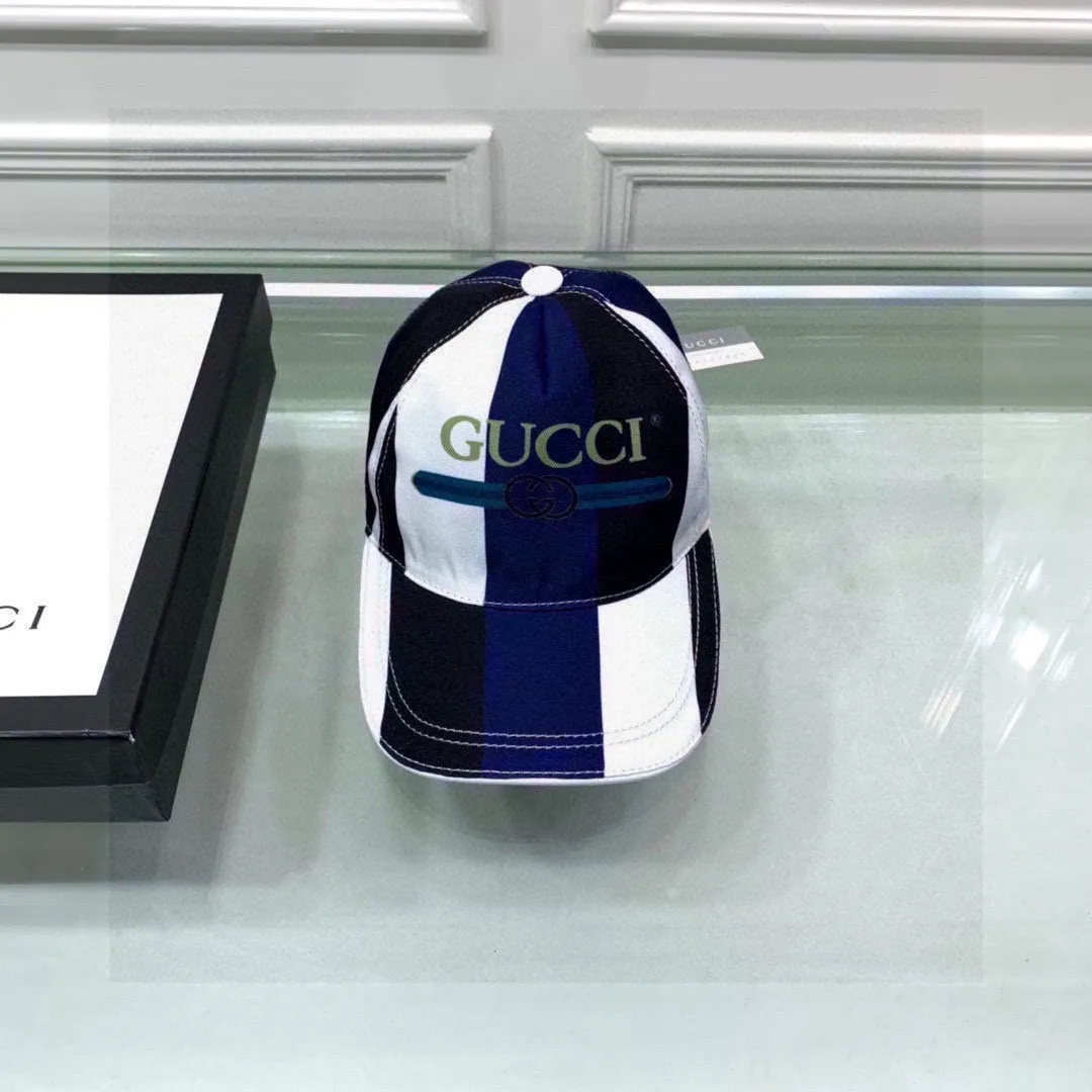 🉐90, Gucci (Gucci) new original baseball cap, silk screen logo, 1:1 mold opening and customization at the counter, original canvas fabric + first layer of cowhide, pure cotton lining, light and breathable! The quality is great, the basic head circumference is 56cm, and the patch is adjustable.