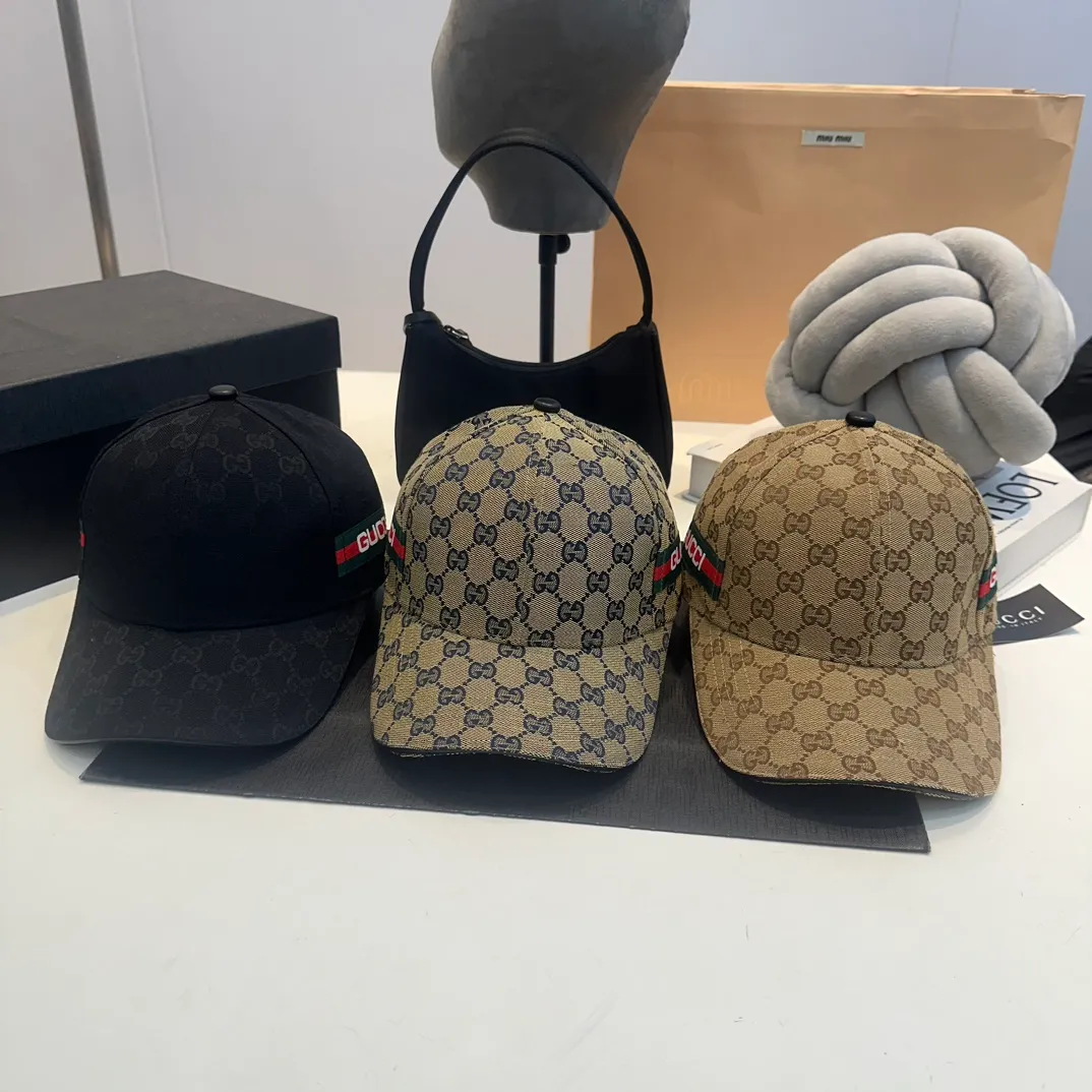 P52 GUCCI Gucci baseball cap👒 The workmanship is very exquisite, high-end and classy! Low-key luxury, easy to carry!