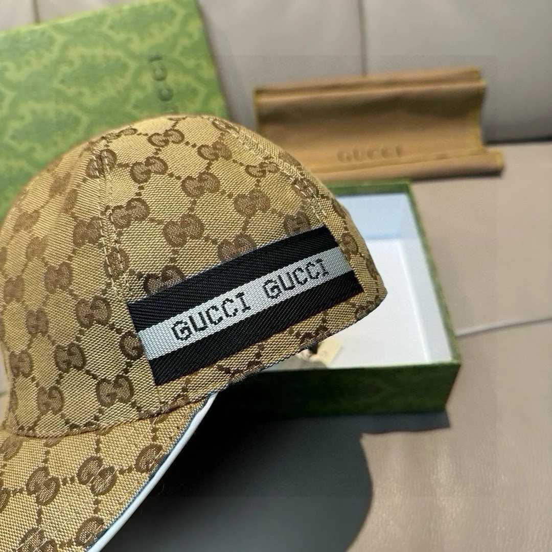 p90, Gucci (Gucci) new spring and summer original baseball cap, logo webbing, 1:1 mold customization, original canvas + first-layer cowhide, popular purchasing agent, versatile style for men and women, great quality! The basic head circumference is 56cm, and the patch is adjustable.