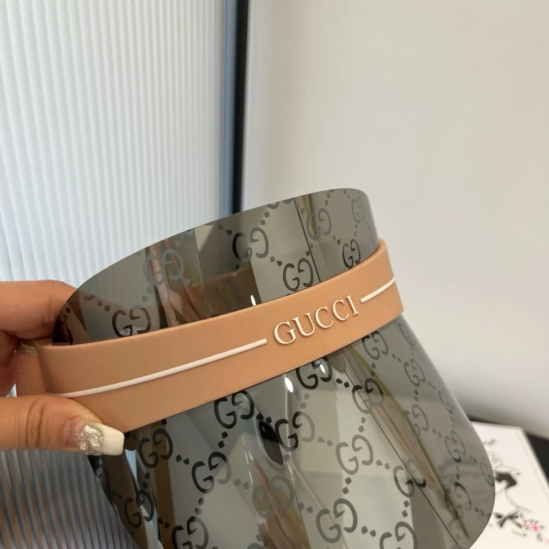 💰130¥ Gucci lens sun hat, advanced customization, adjustable, a must-have item for fashion bloggers