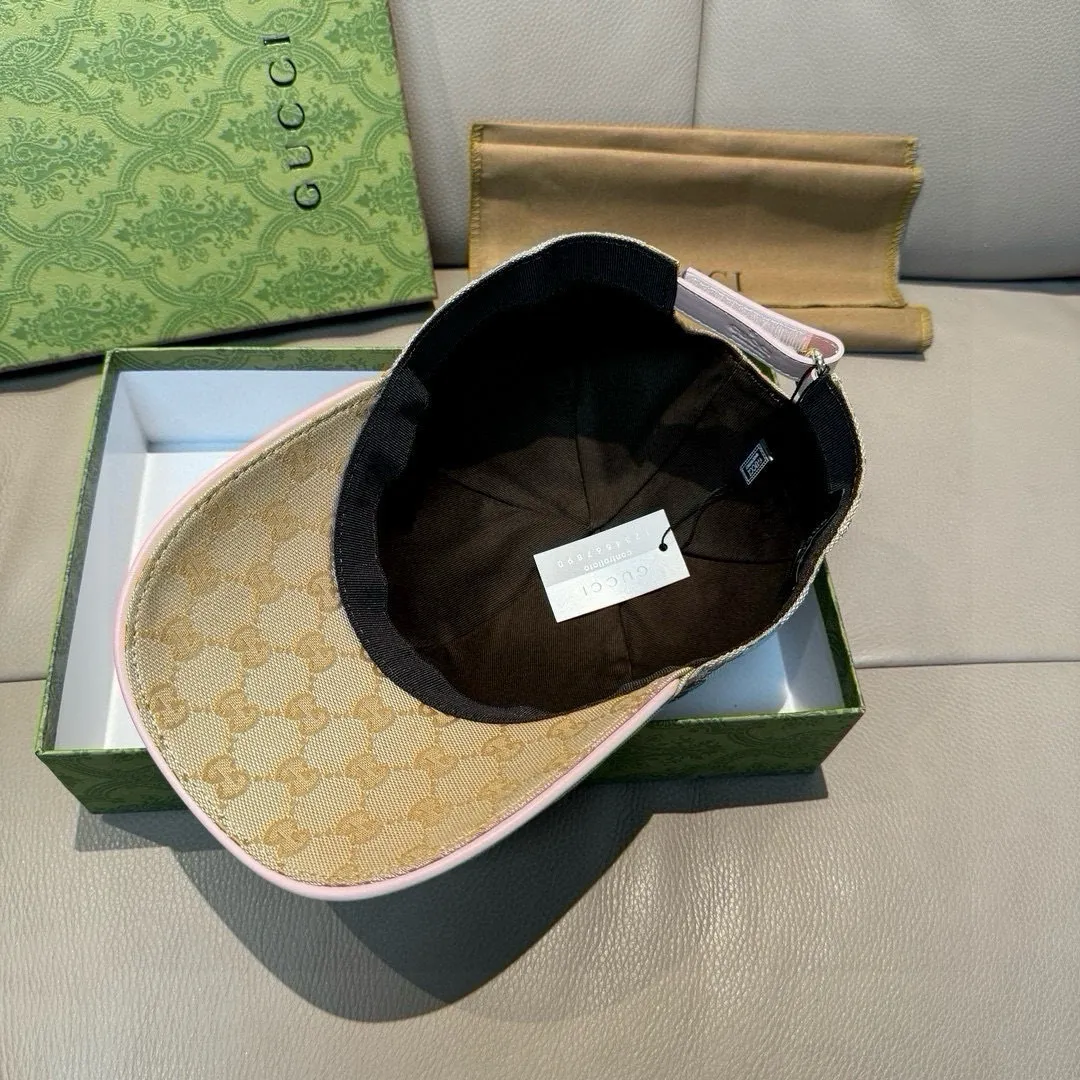 p90 ten thousand year classic model shipped!   , Gucci (Gucci) classic original baseball cap 😍😍 1:1 mold opening and customization at the counter, the highest version, original canvas fabric + first layer of cowhide, light and breathable! Photographed in real life, suitable for men and women in all seasons, basic head circumference 56cm, adjustable patches.