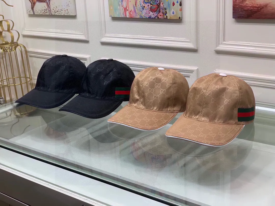 🉐900,000-year-old classic! ., Gucci (Gucci) classic original baseball cap 😍😍 1:1 mold customization at the counter, the highest version, original satin fabric + first-layer cowhide, light and breathable! Photographed in real life, suitable for men and women in all seasons, basic head circumference 56cm, adjustable patches.